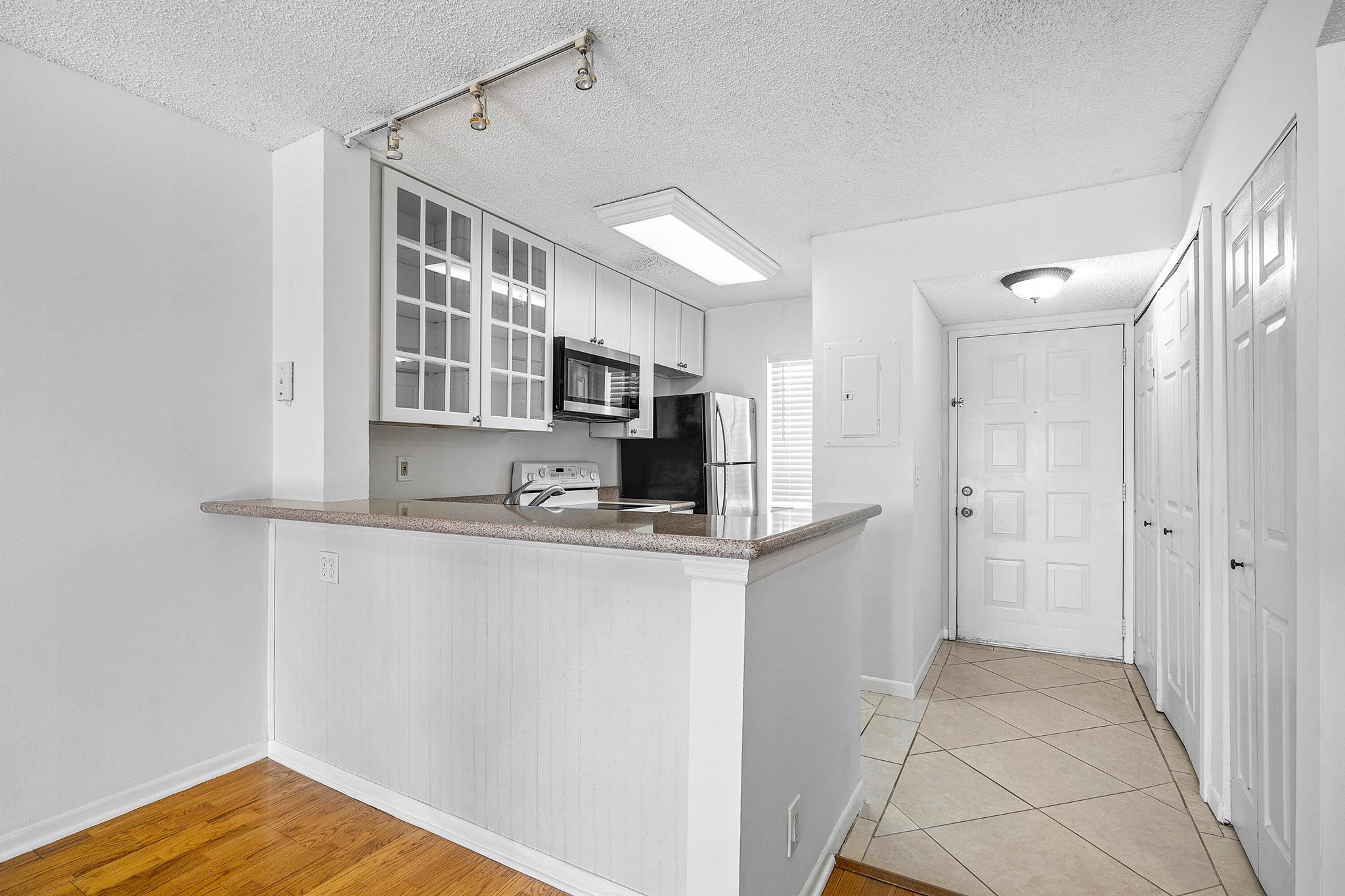 2230 N Cypress Bend Drive 405