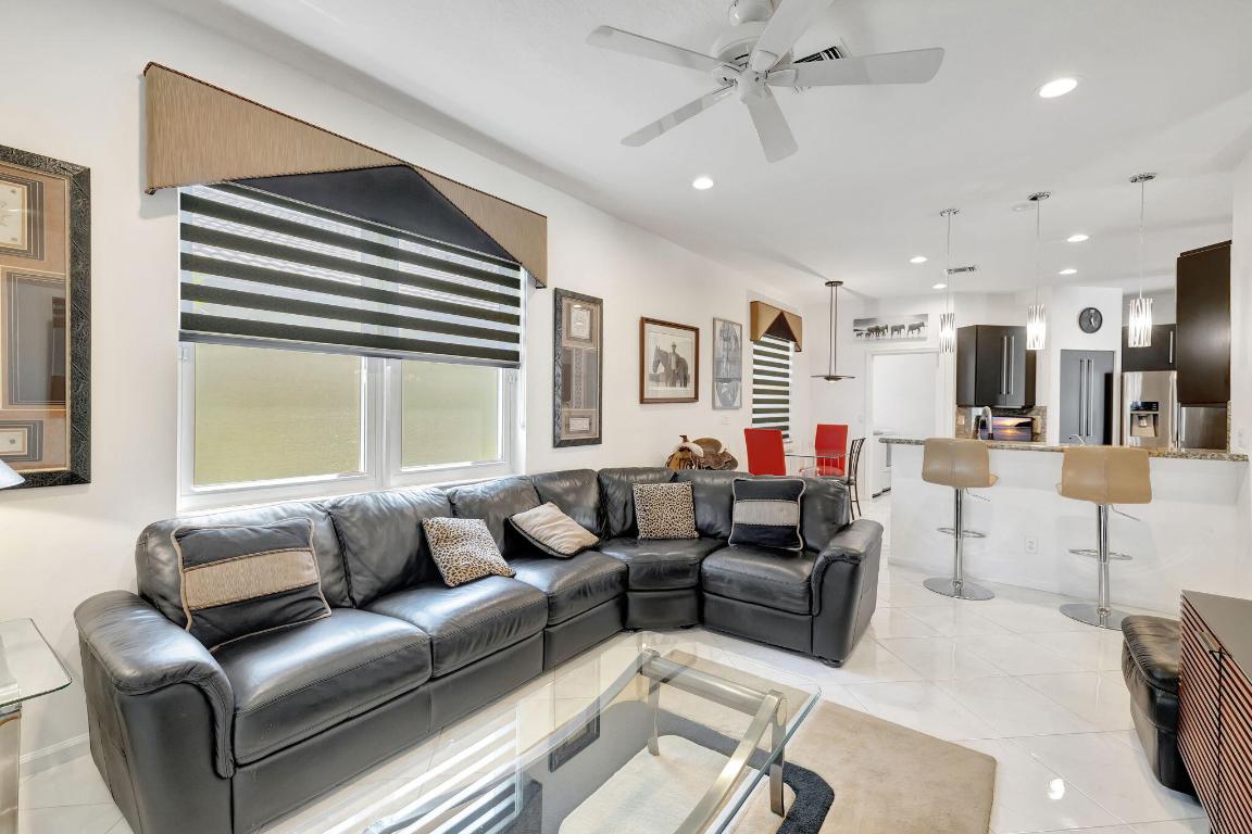 5827 Seashell Terrace, Boynton Beach
