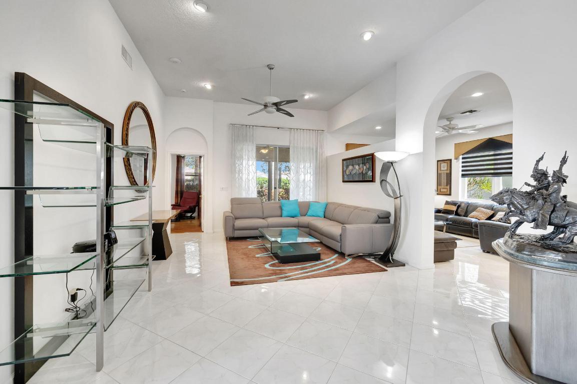 5827 Seashell Terrace, Boynton Beach