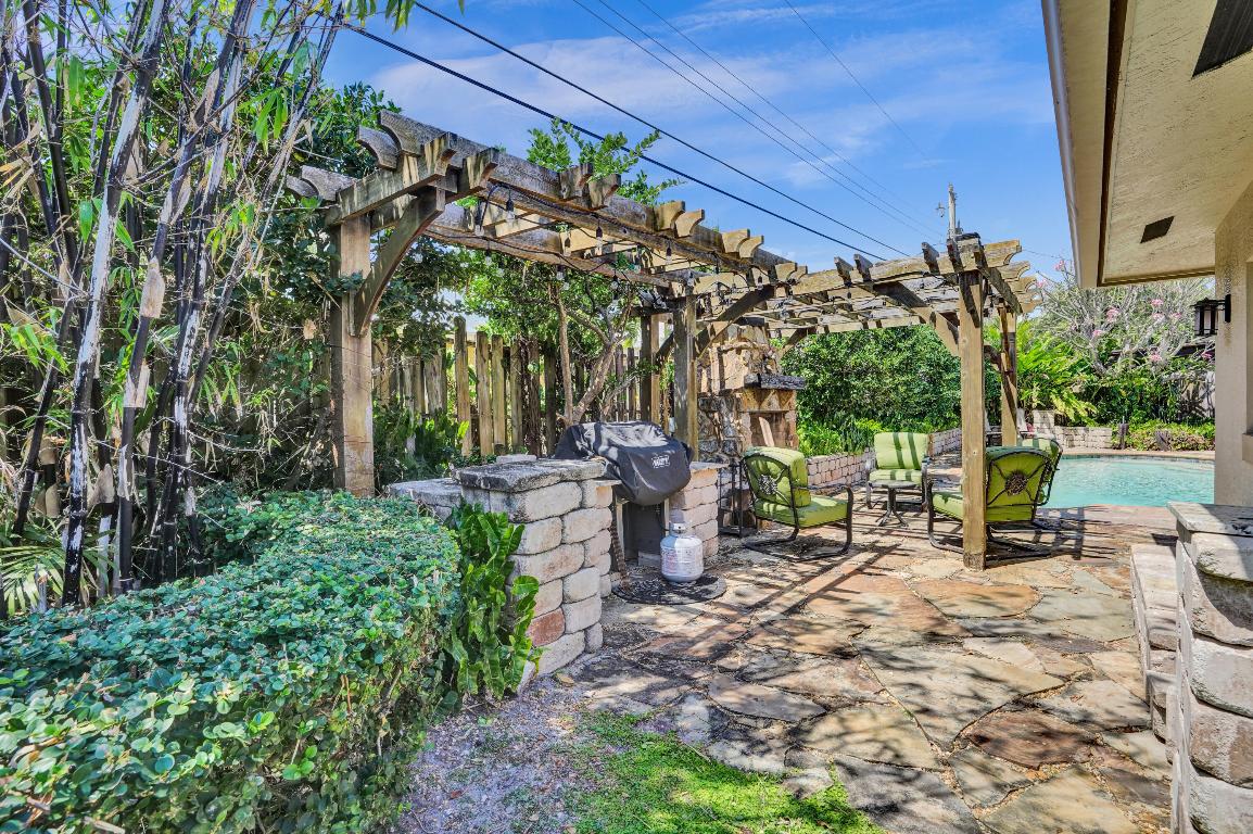 445 SE 17th Terrace, Deerfield Beach