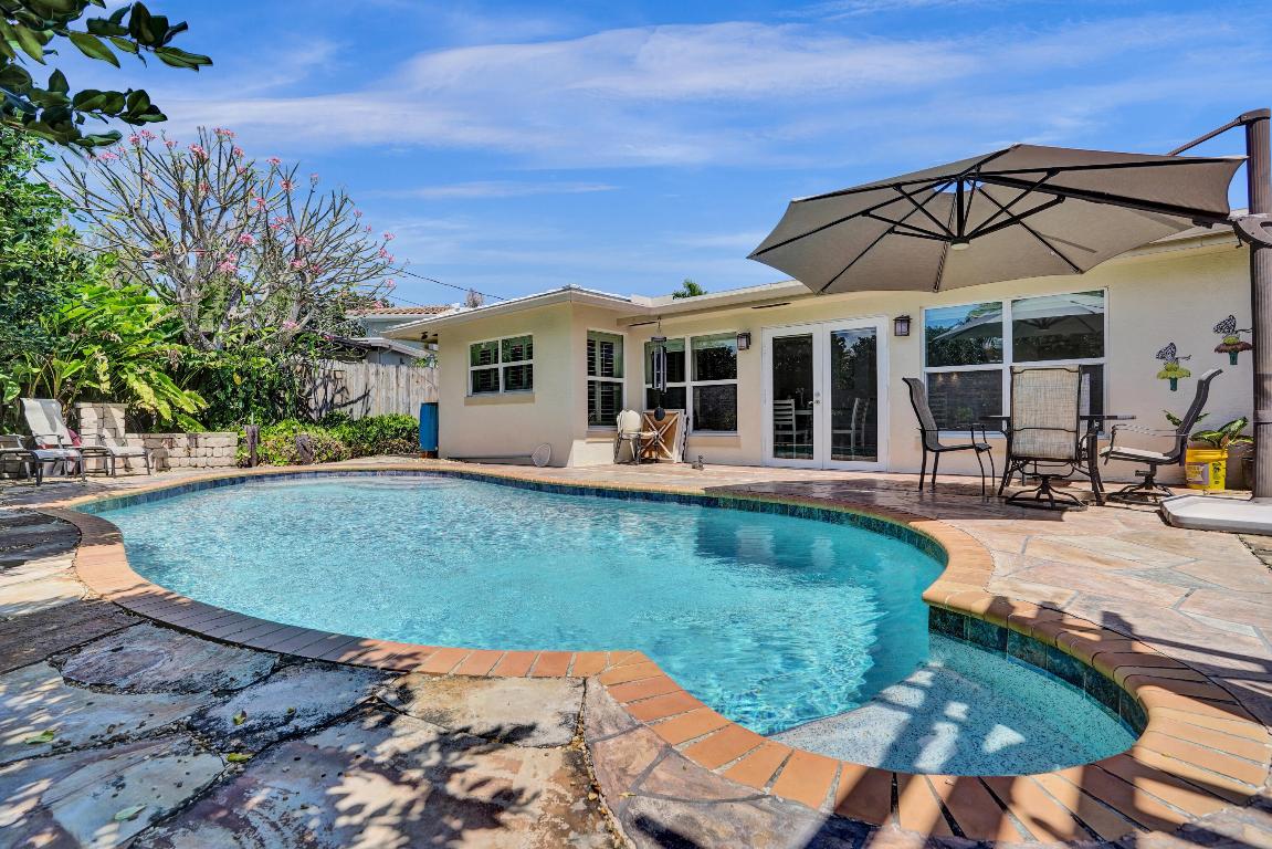 445 SE 17th Terrace, Deerfield Beach