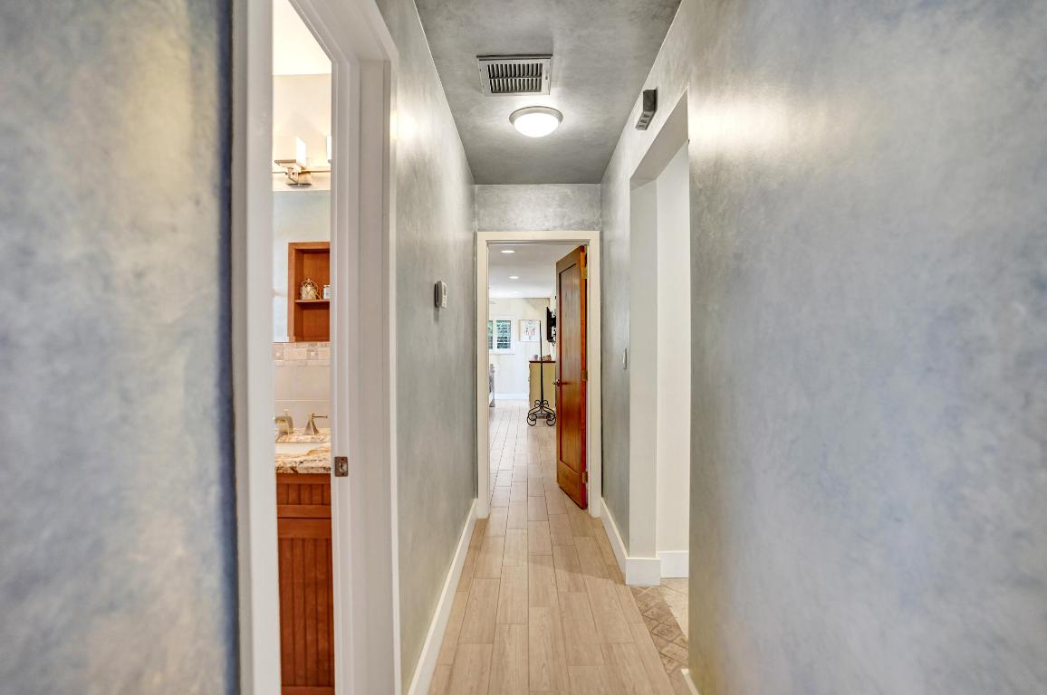 445 SE 17th Terrace, Deerfield Beach