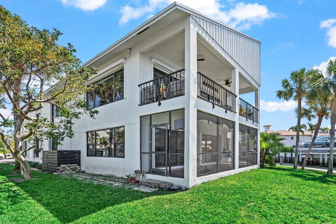 1102 1w Drive 1w