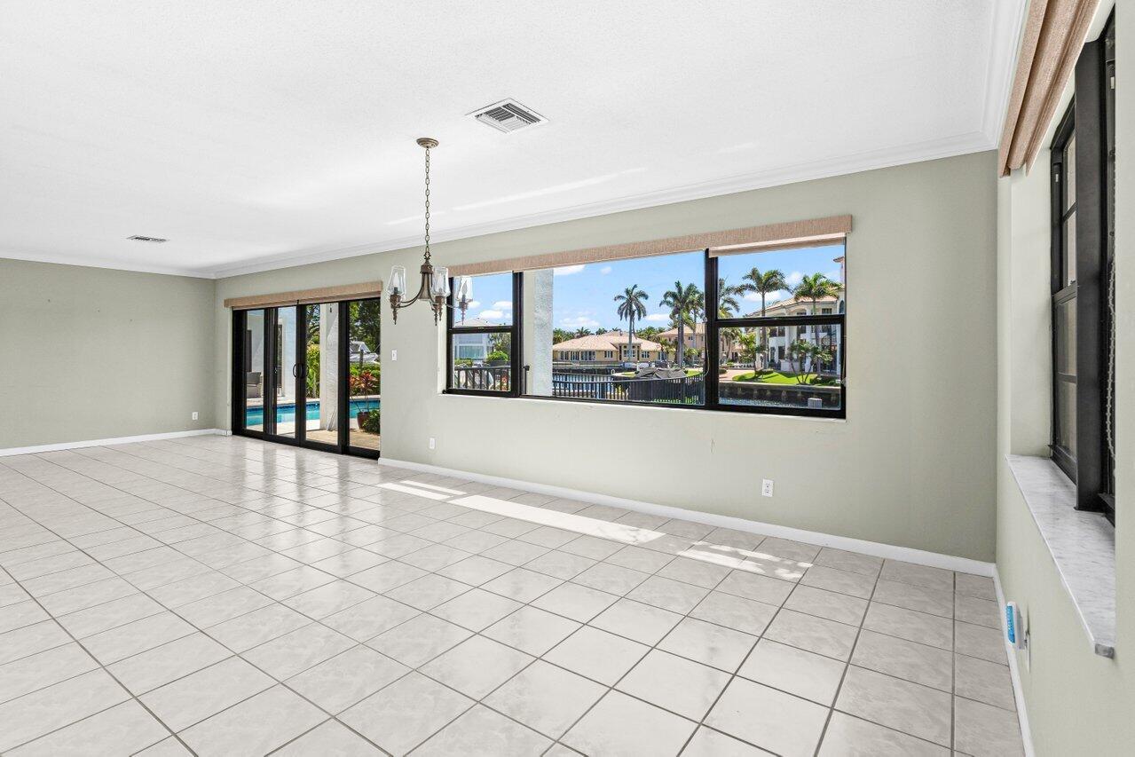 1102 1w Drive 1w