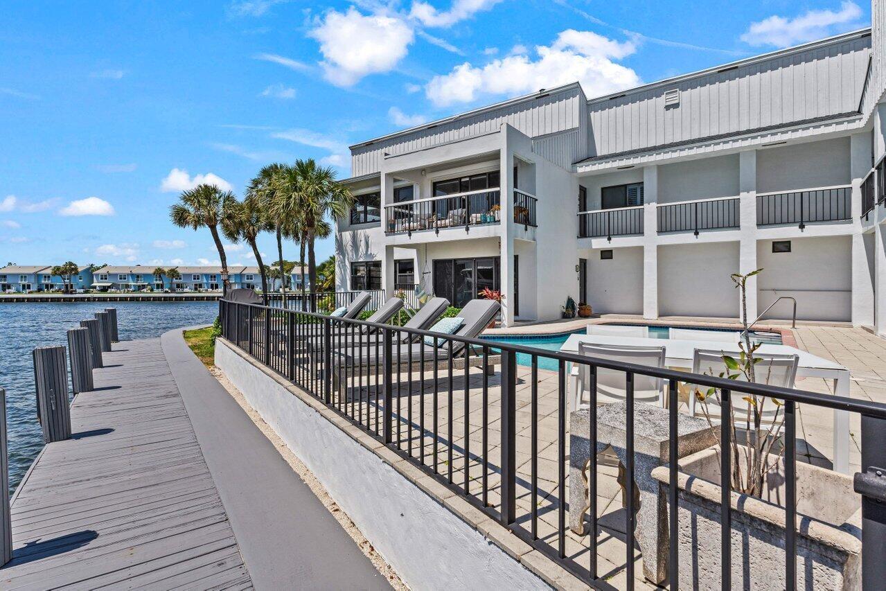 1102 1w Drive 1w