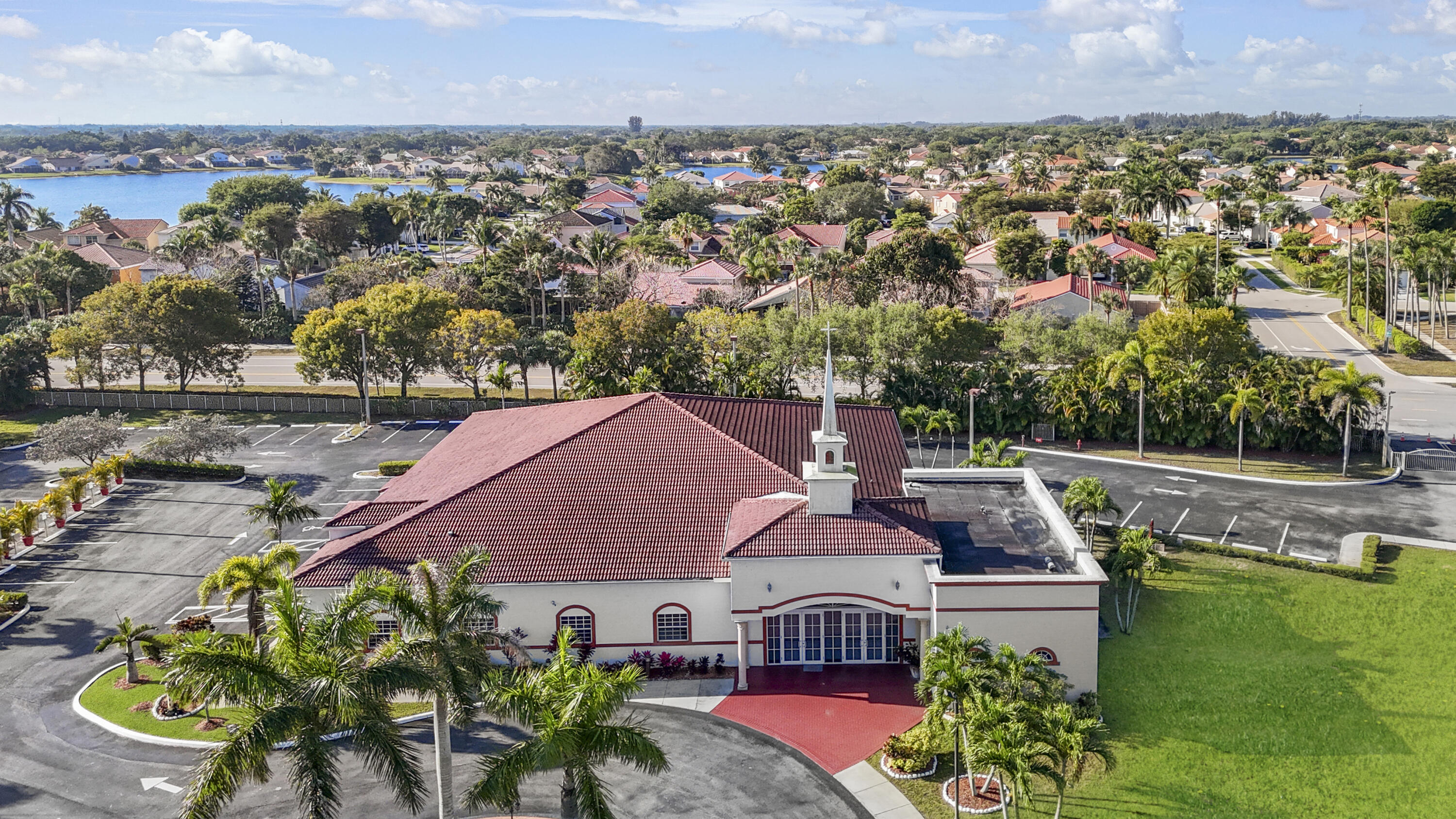 7025 Summerville Terrace N