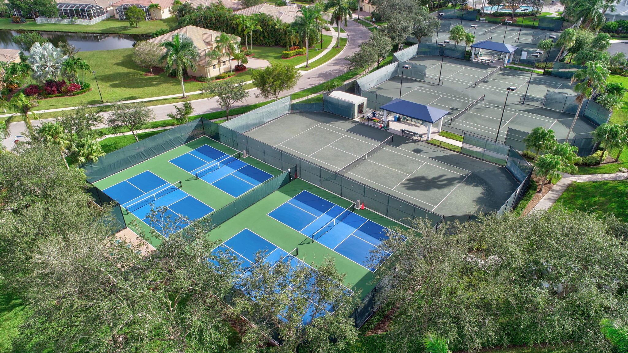 9312 Sapphire Cove Drive