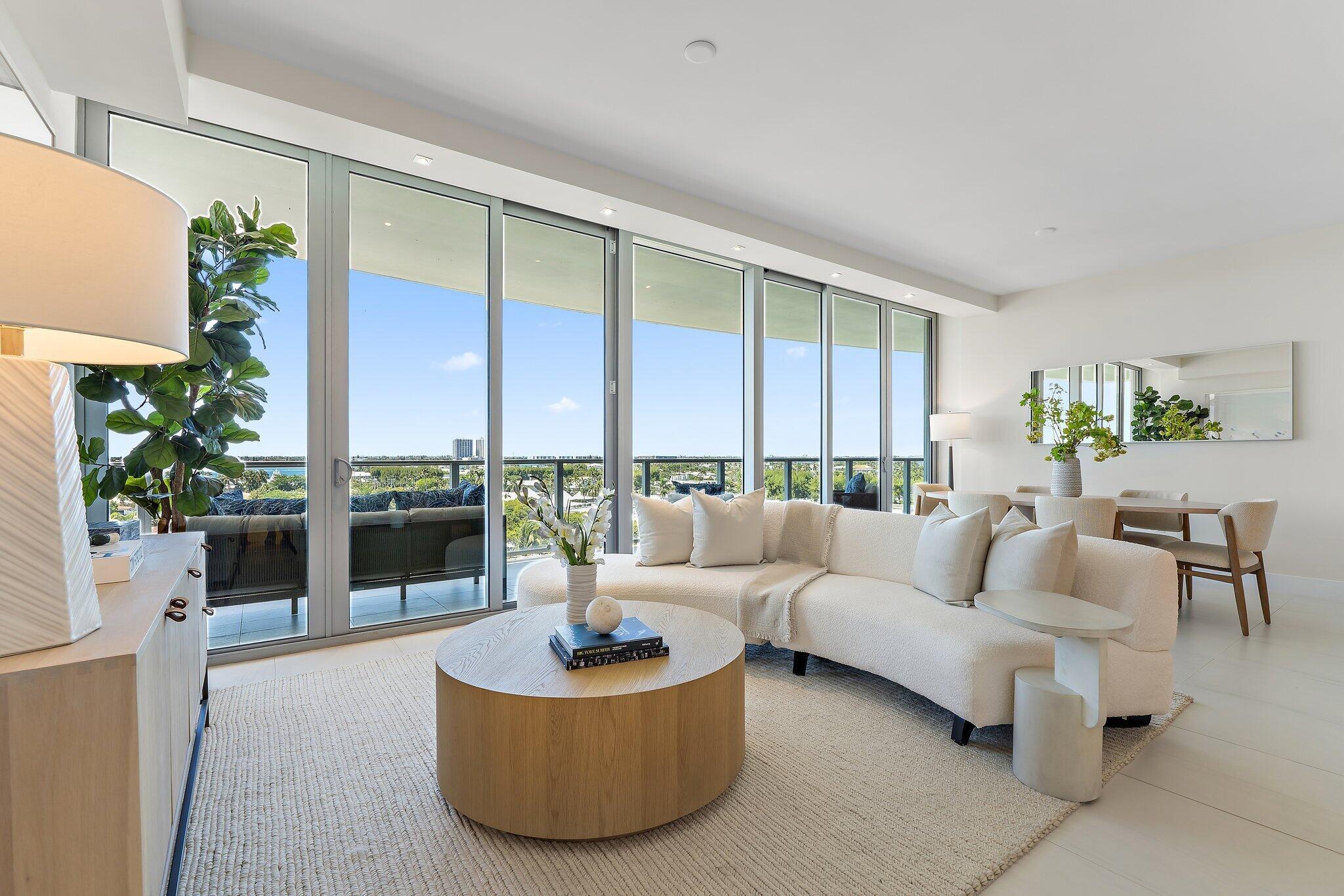 3100 N Ocean Drive P-701