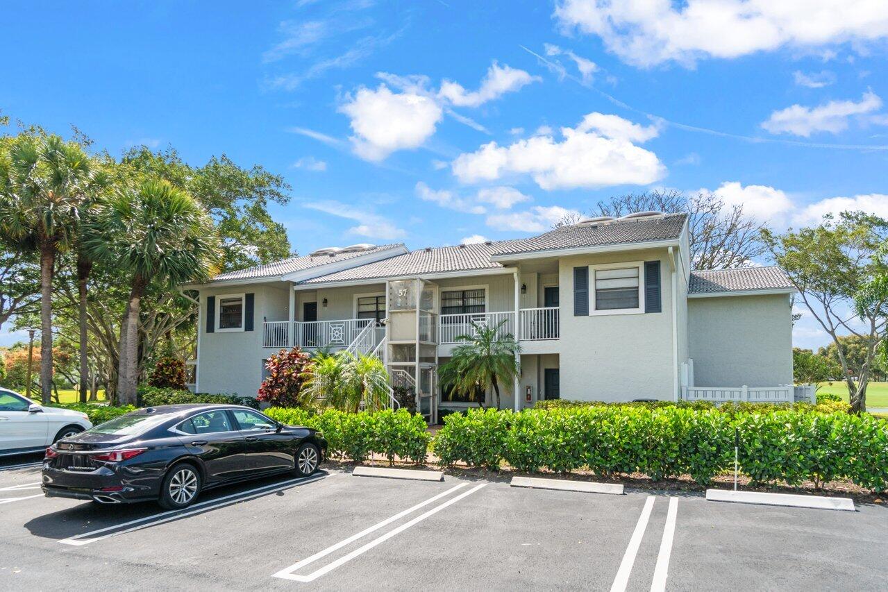 57 Eastgate Drive C