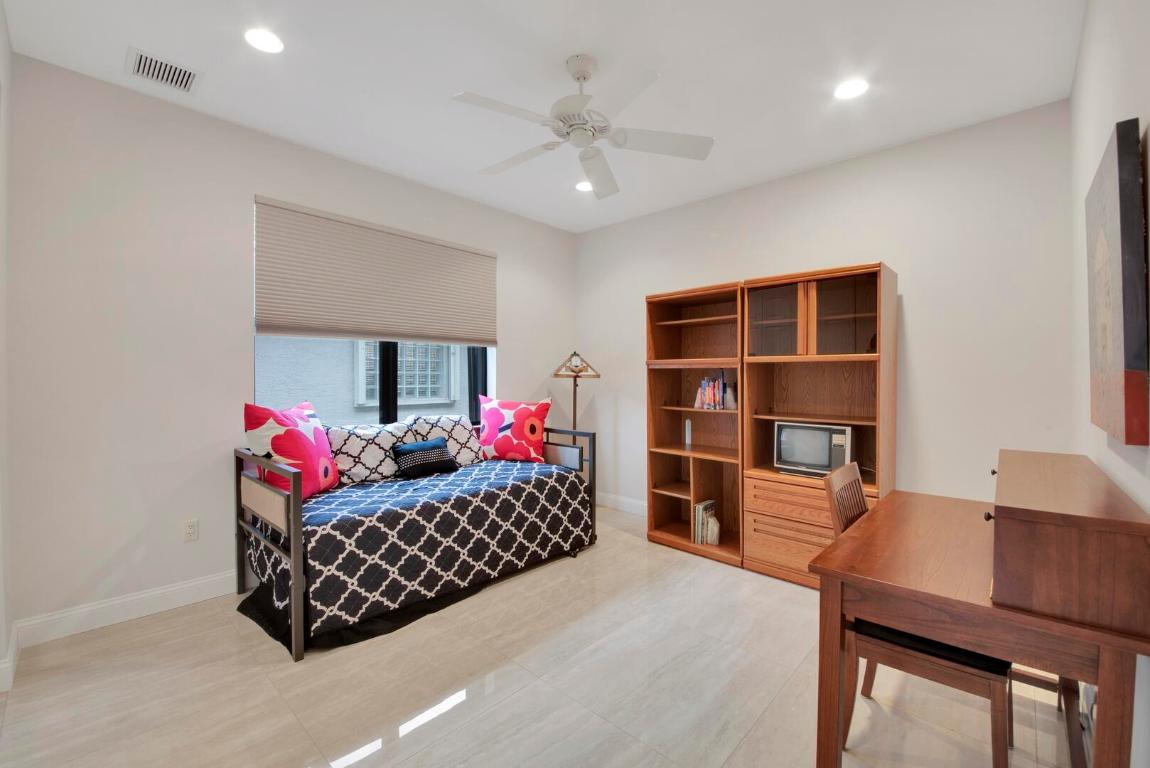 6942 Boscanni Drive, Boynton Beach