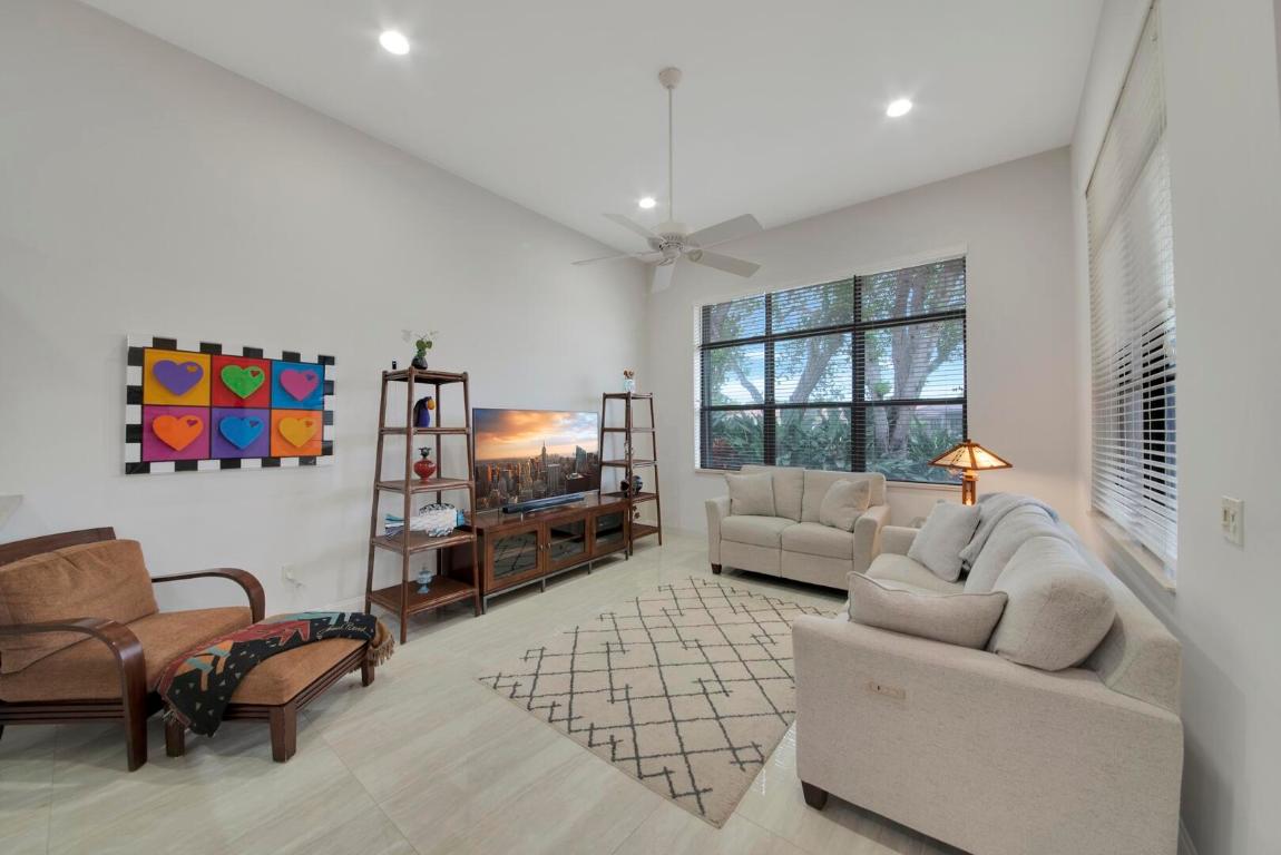 6942 Boscanni Drive, Boynton Beach