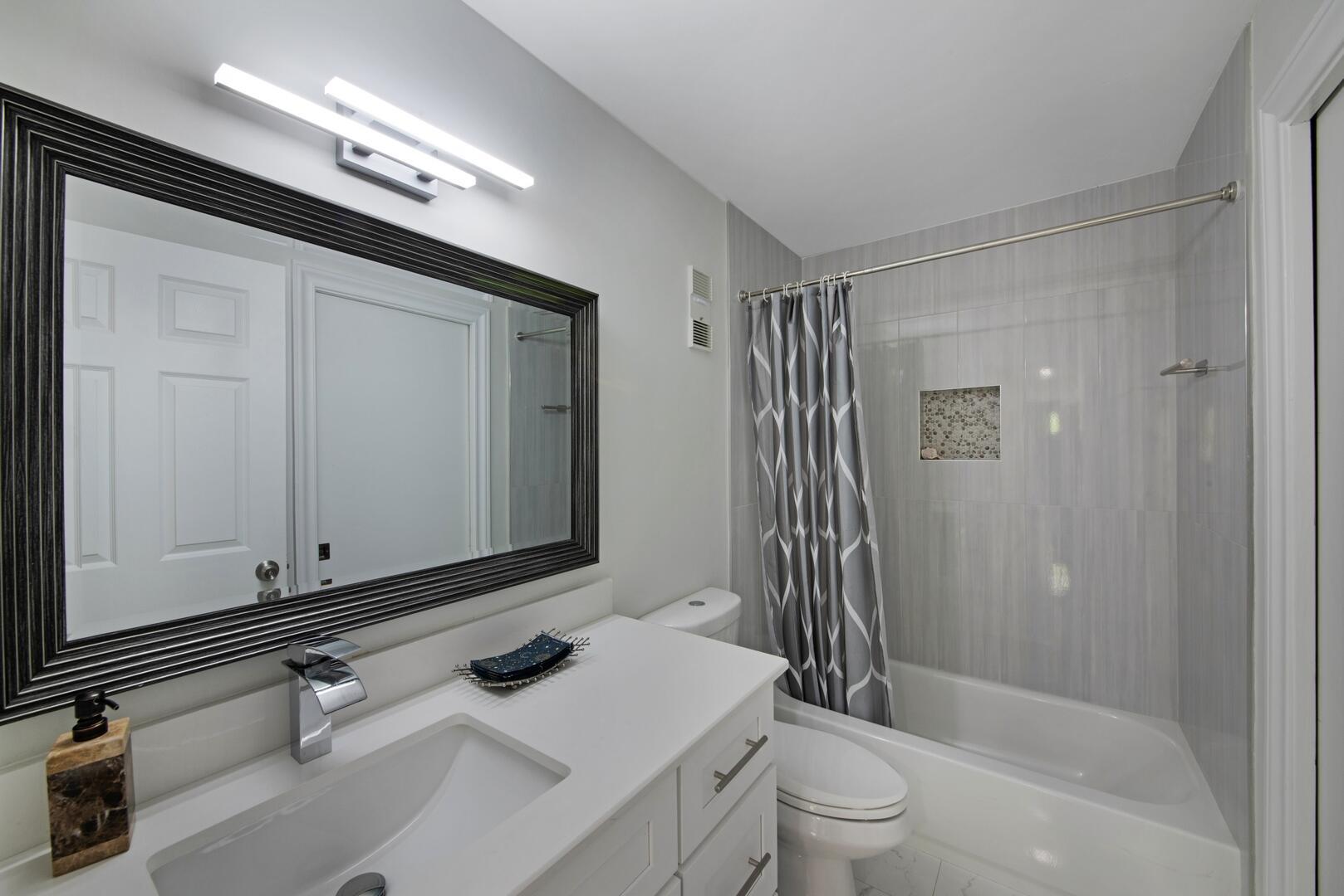 6241 Pointe Regal Circle 403