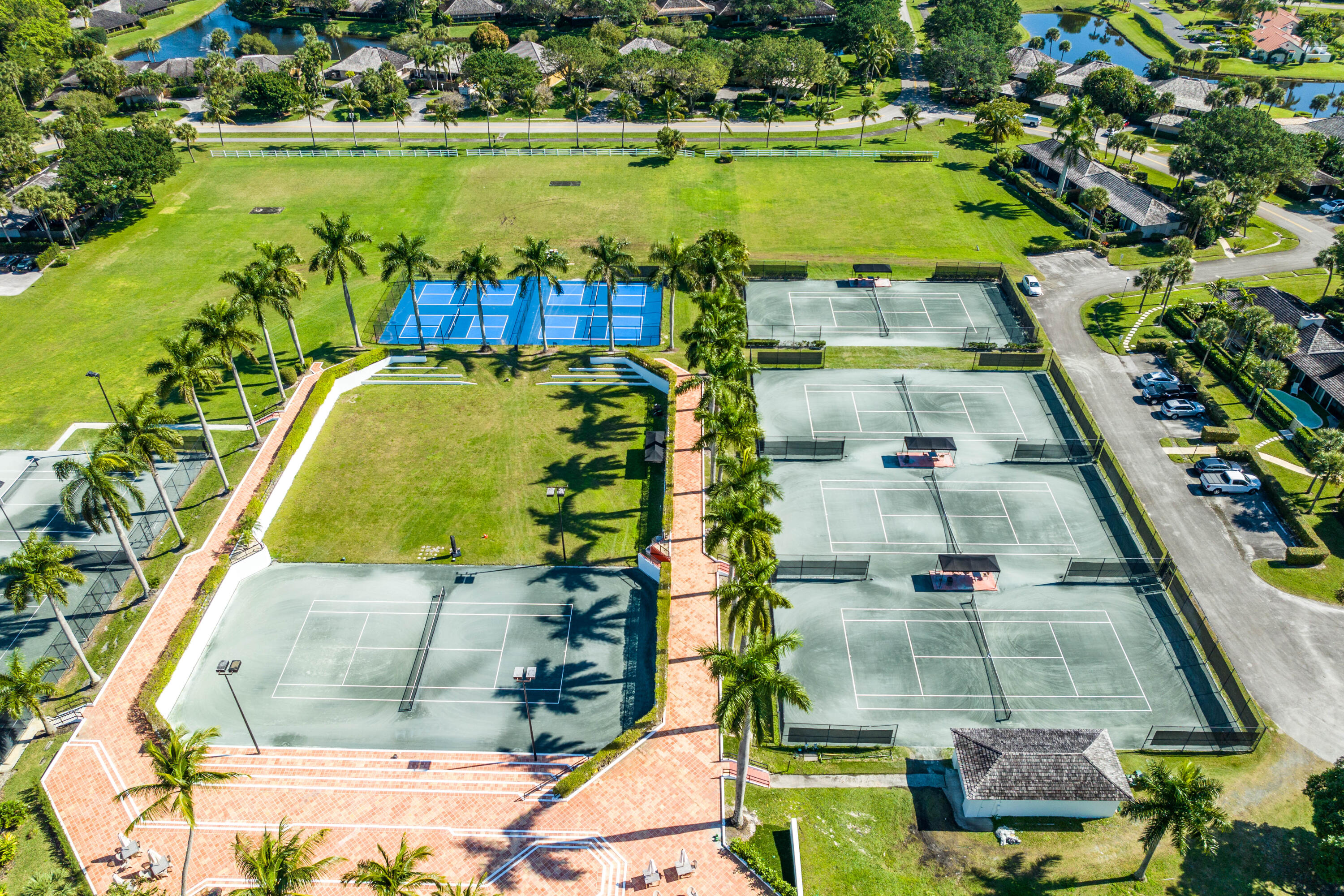 13334 Polo Club Road 216-217