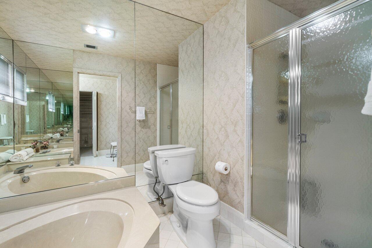 6935 Fountains Circle 6935