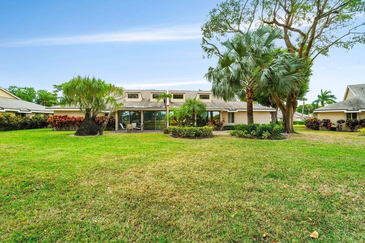 6935 Fountains Circle 6935