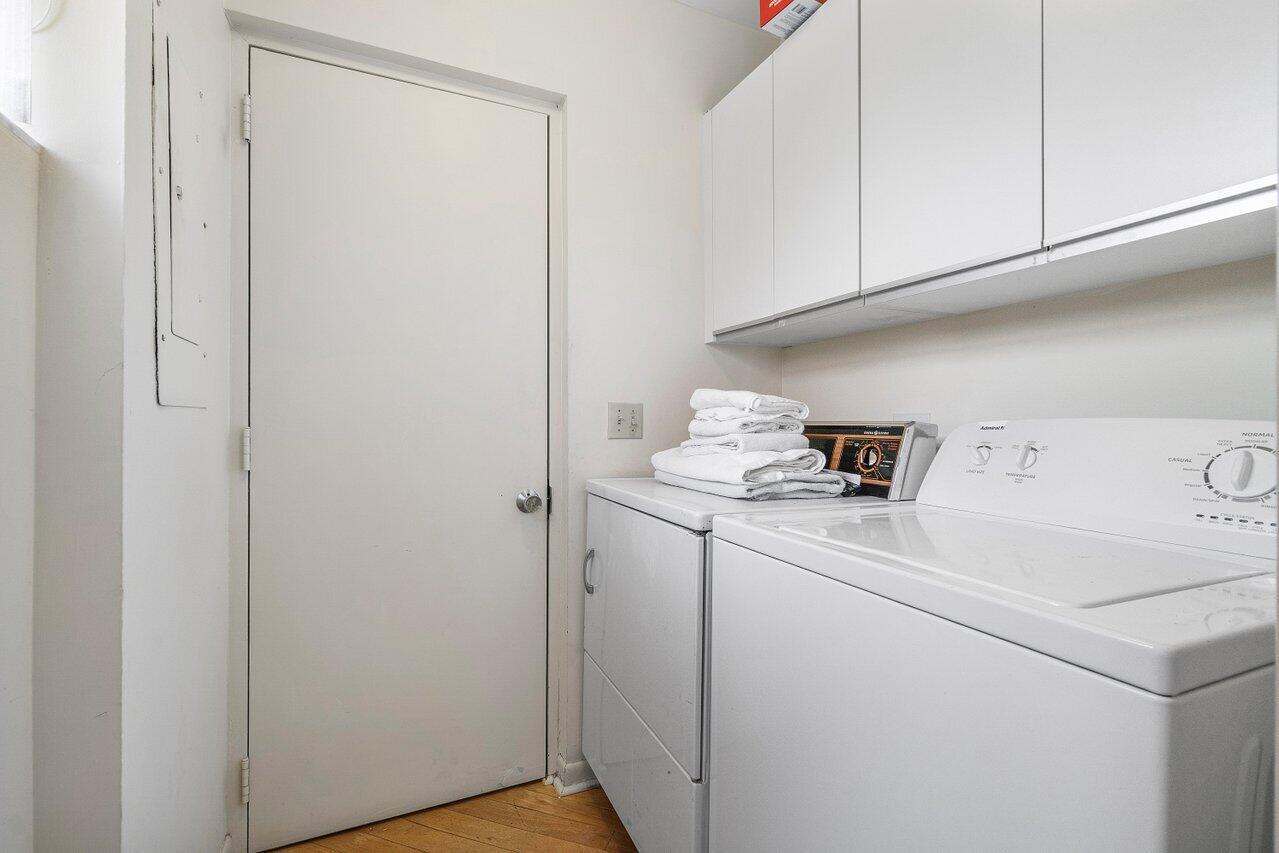 6935 Fountains Circle 6935