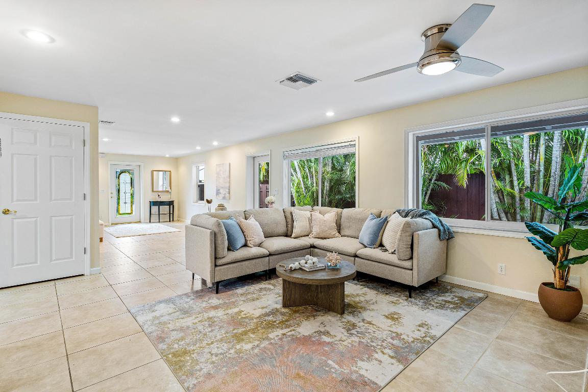245 NE 12th Street, Delray Beach