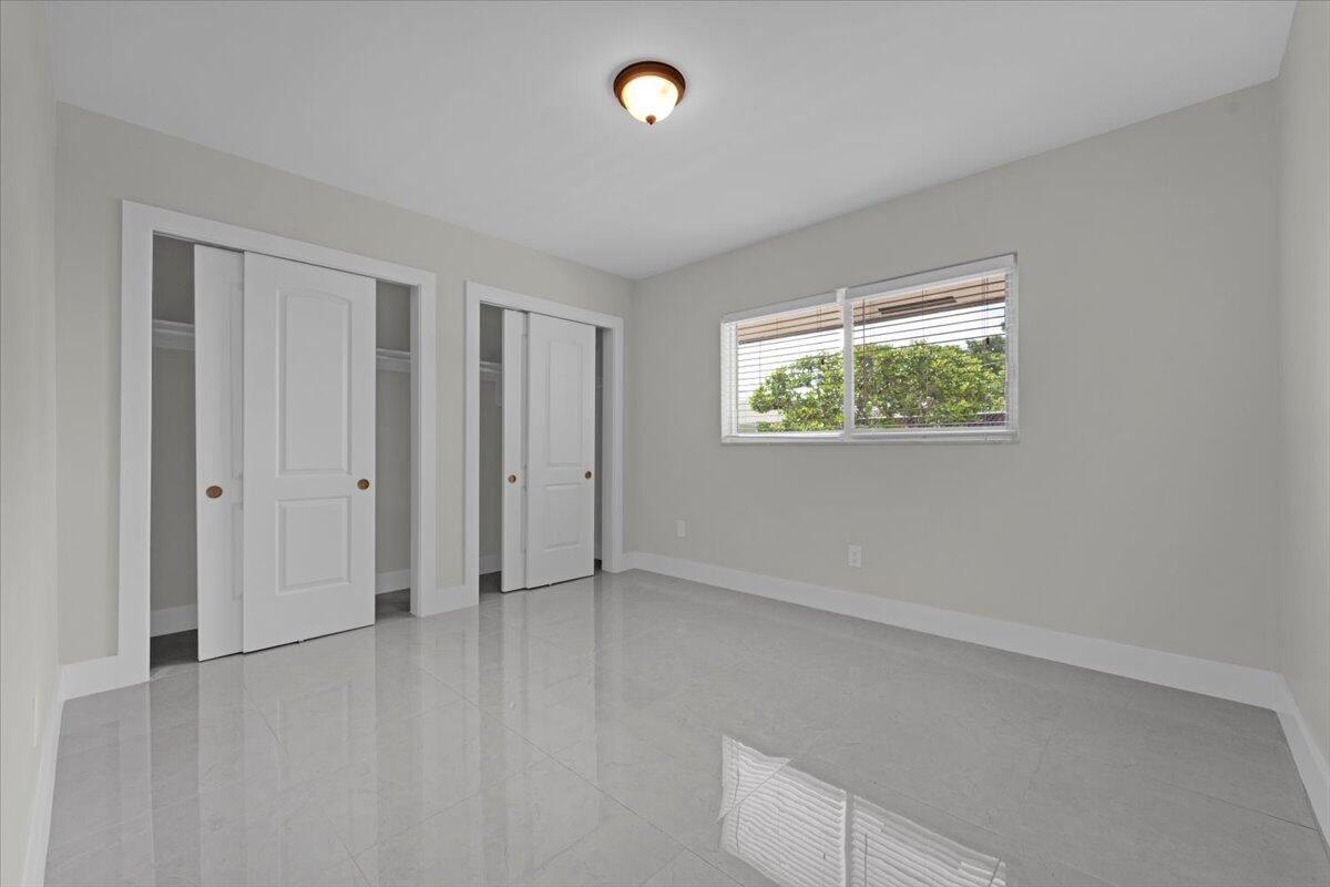 8 NE 14th Avenue 1,2,3