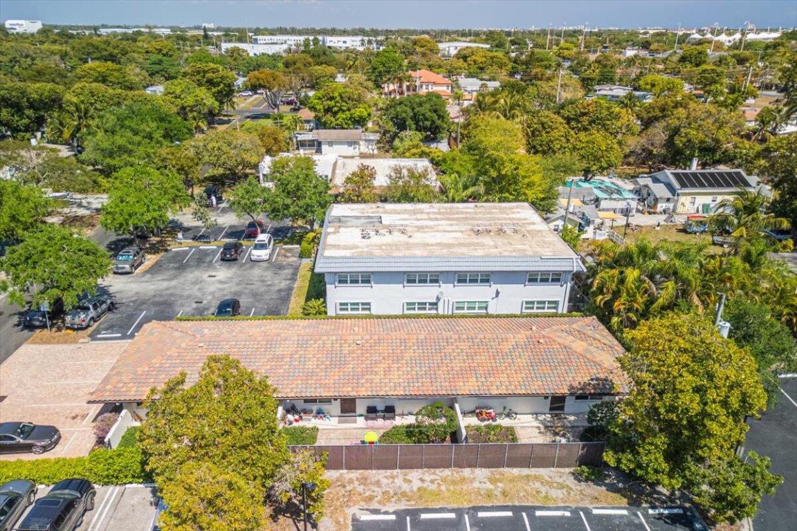 8 NE 14th Avenue 1,2,3