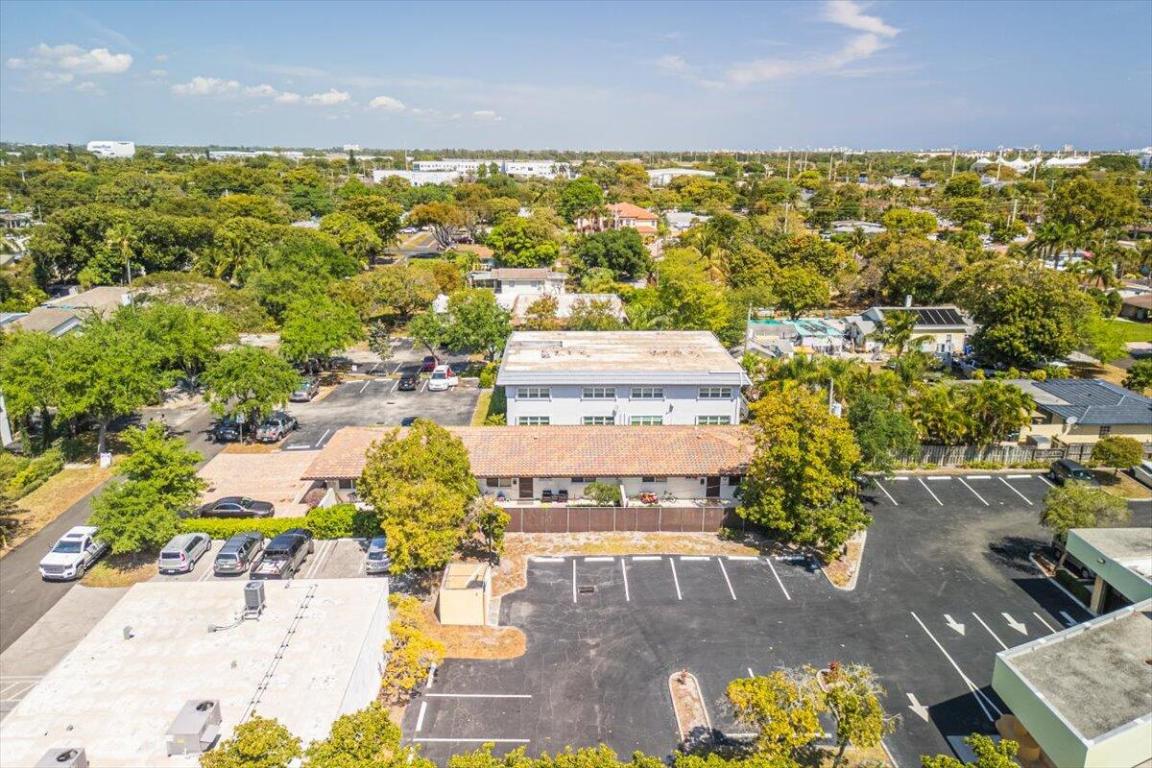 8 NE 14th Avenue 1,2,3