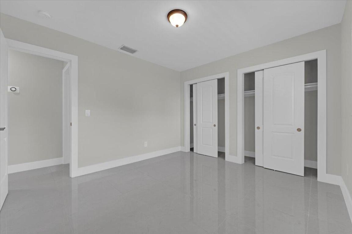 8 NE 14th Avenue 1,2,3