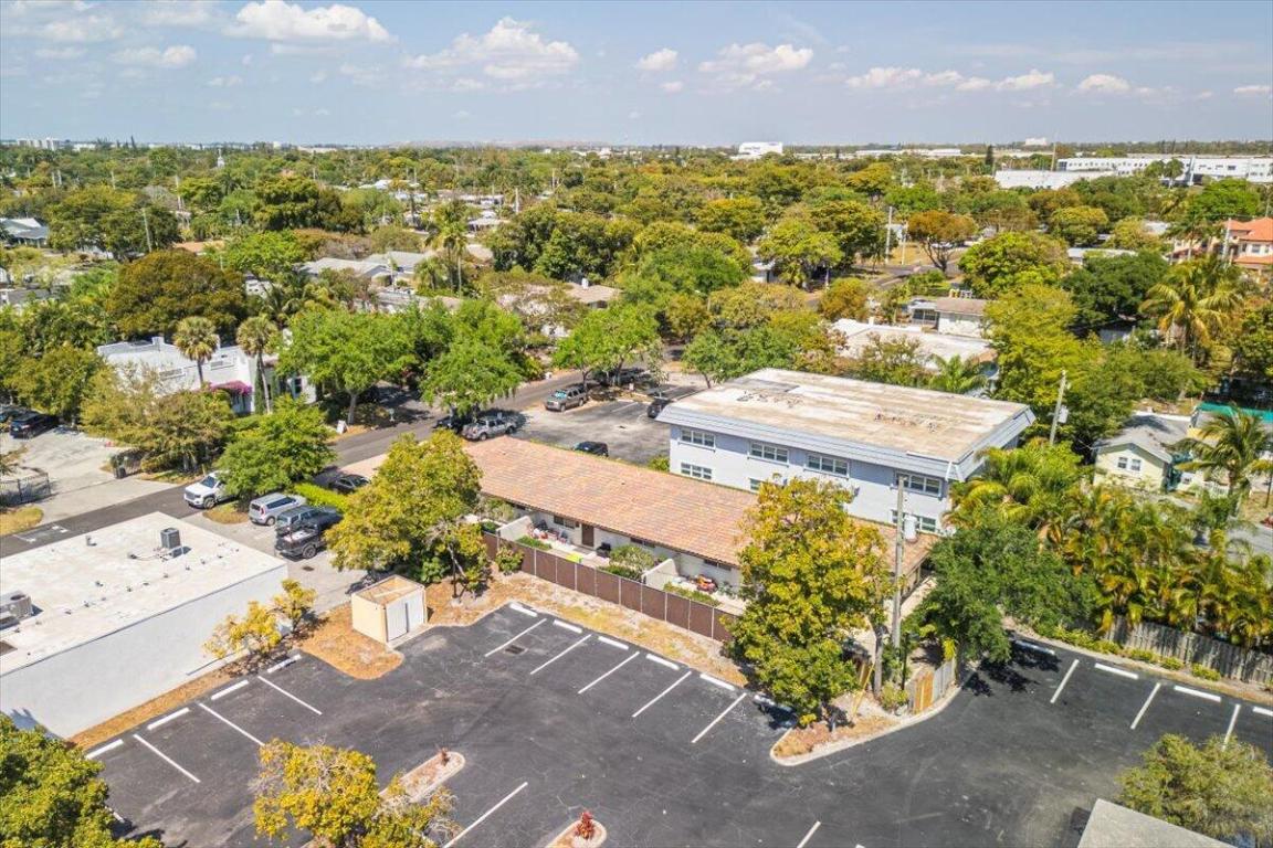 8 NE 14th Avenue 1,2,3