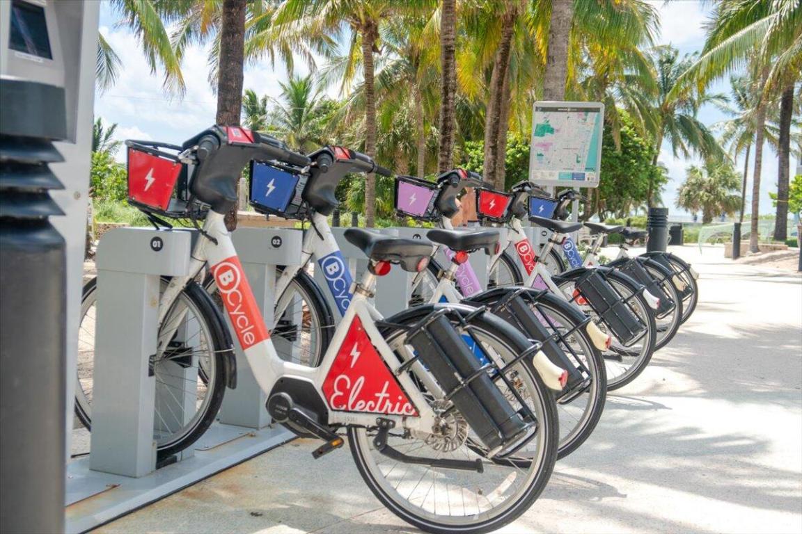 8 NE 14th Avenue 1,2,3