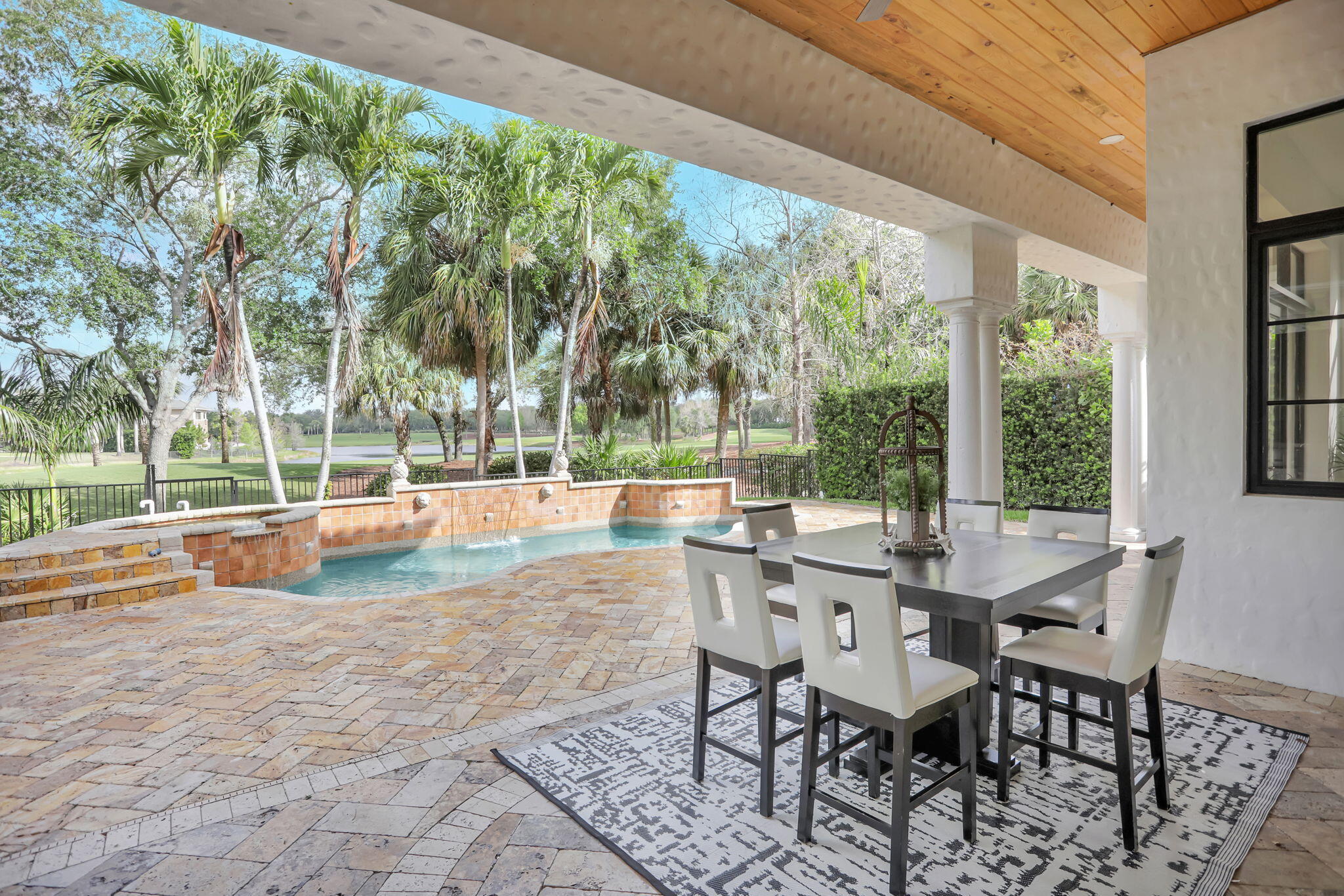 9387 Satinleaf Place, Parkland