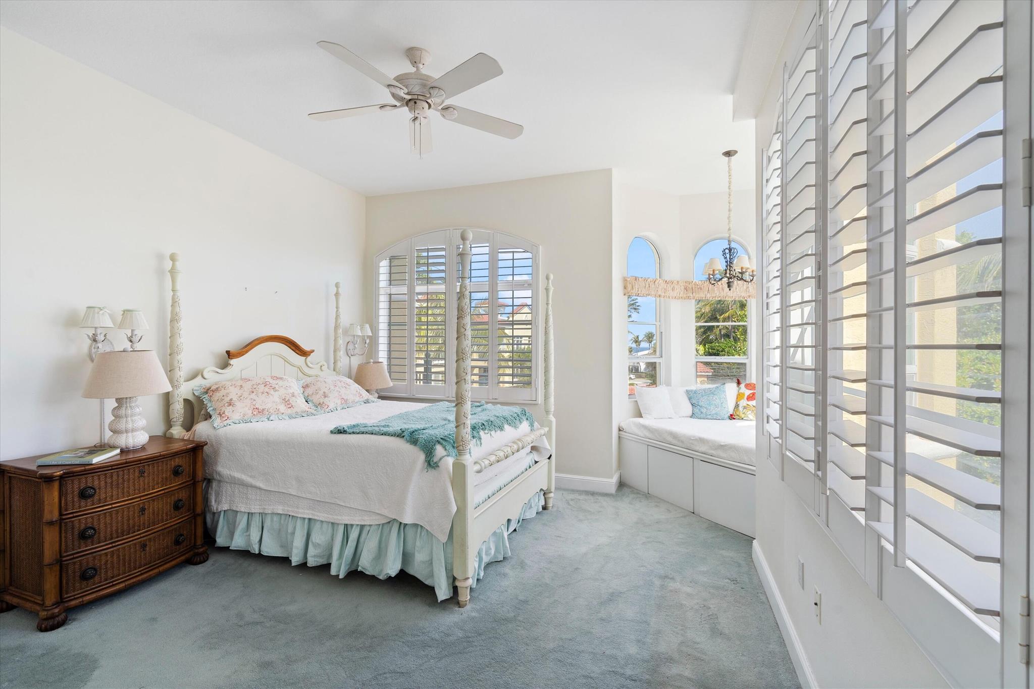 1230 Hillsboro Mile 310