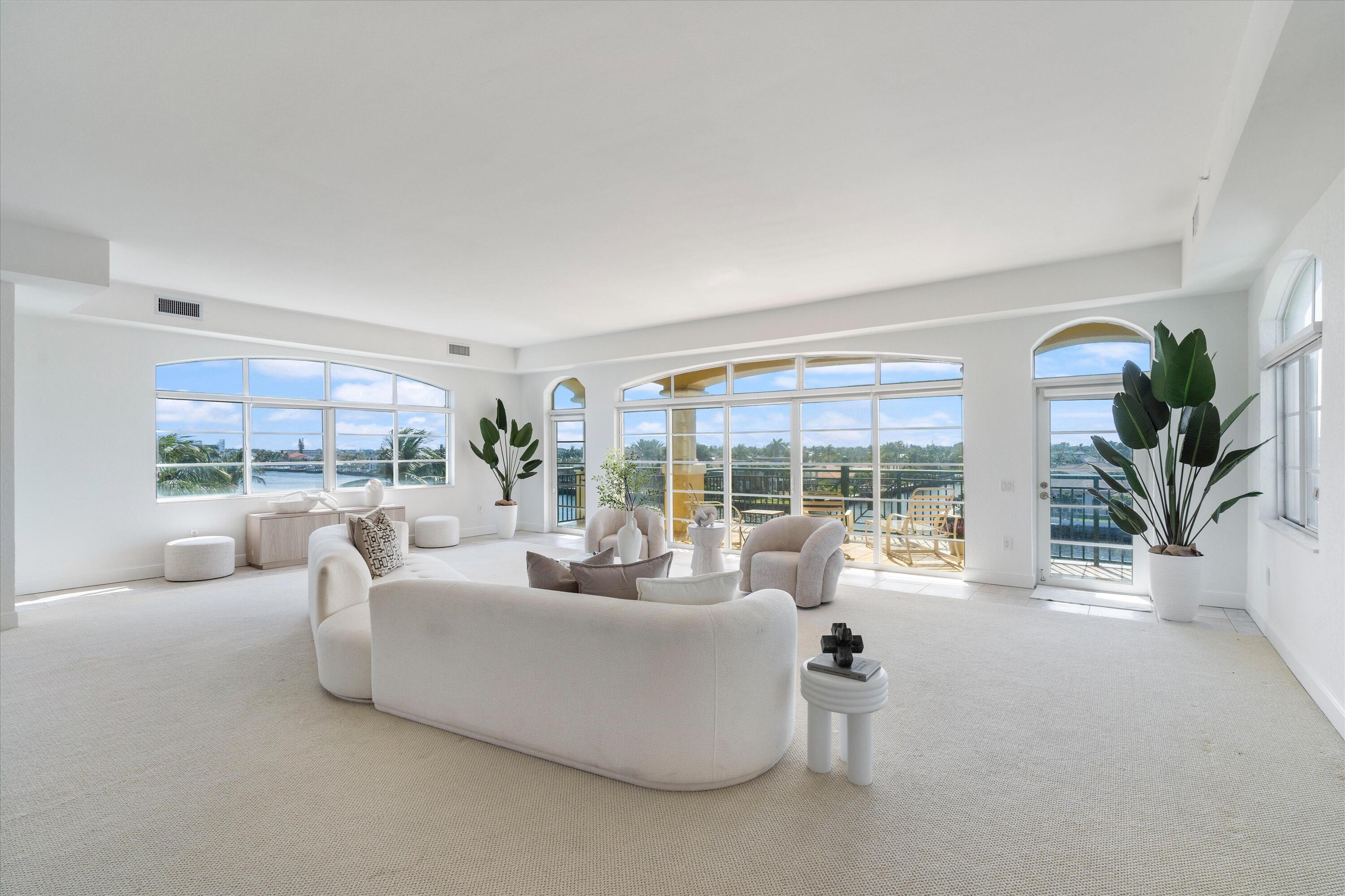 1230 Hillsboro Mile 310