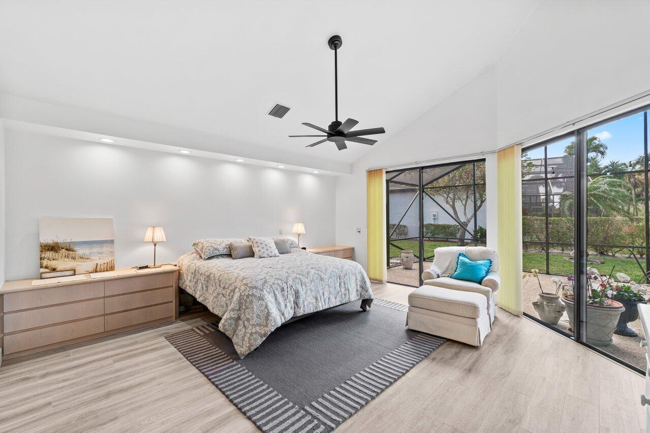 11517 Victoria Drive