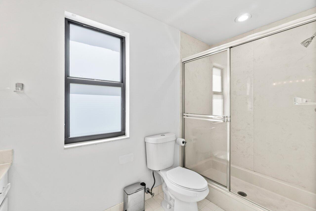 11517 Victoria Drive