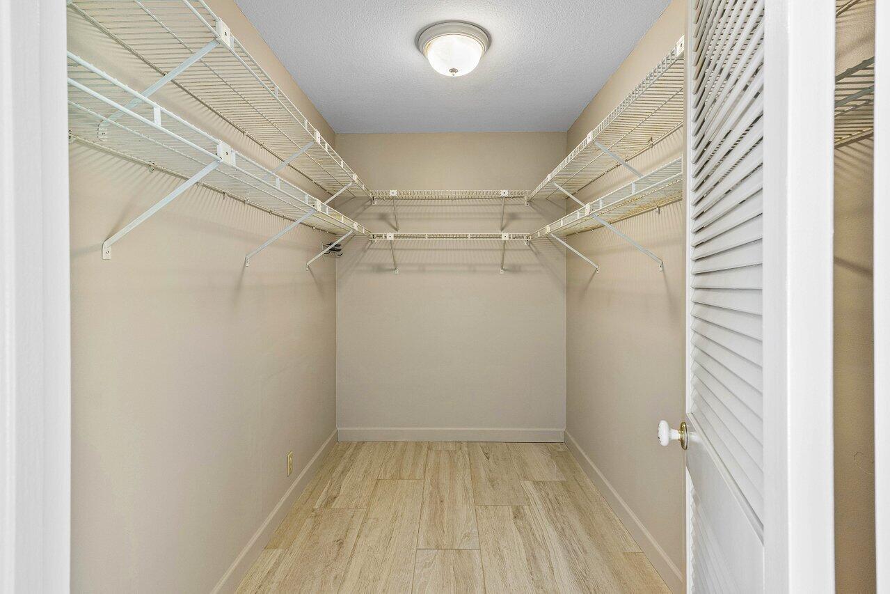 1519 SW 6th Court