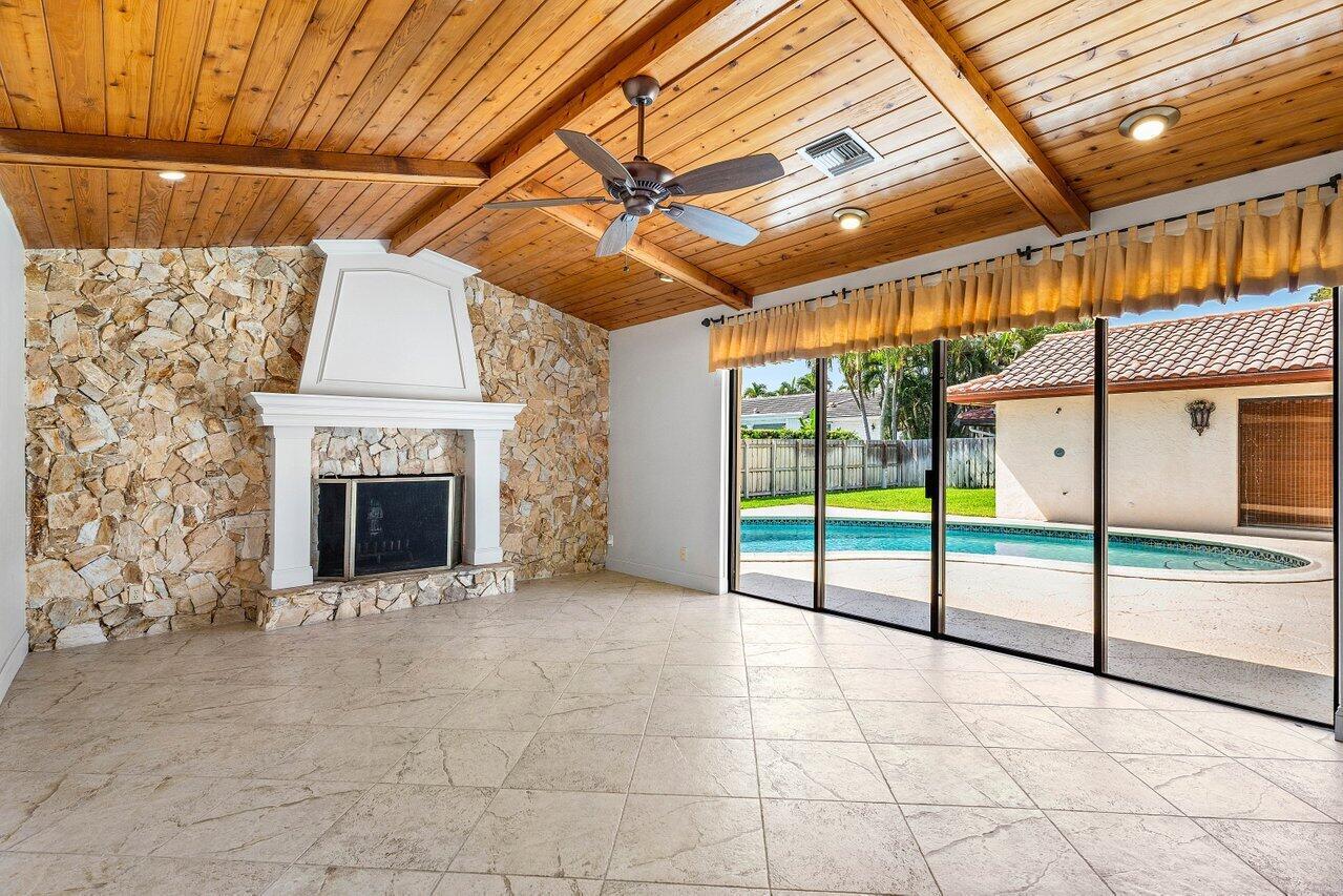 1519 SW 6th Court