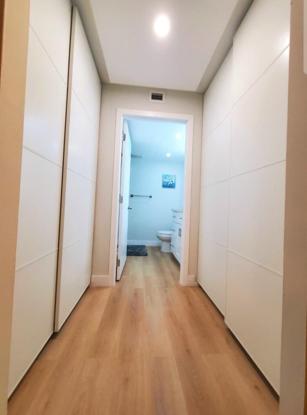 15 Royal Palm 5030 Way 5030, Boca Raton Unit: 5030