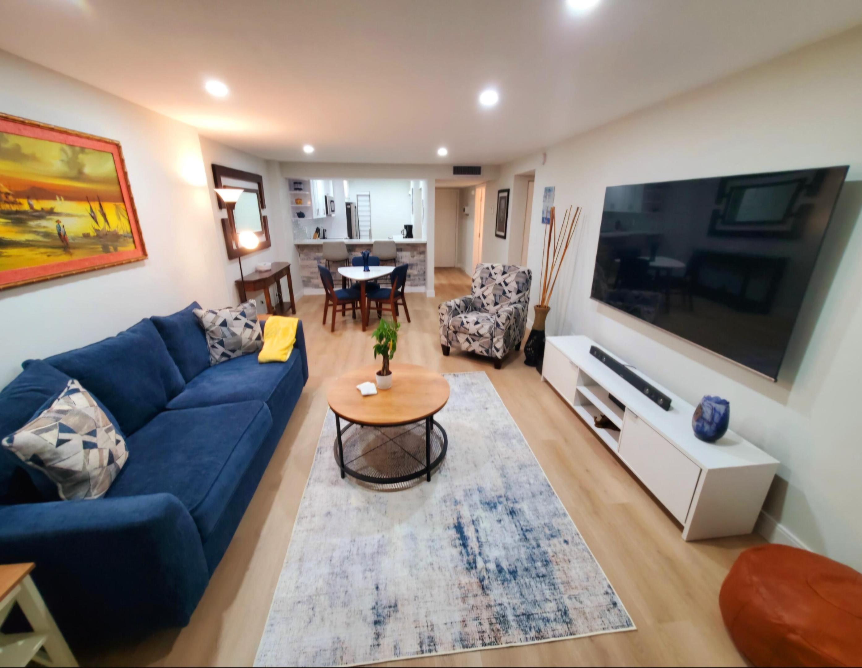 15 Royal Palm 5030 Way 5030, Boca Raton Unit: 5030