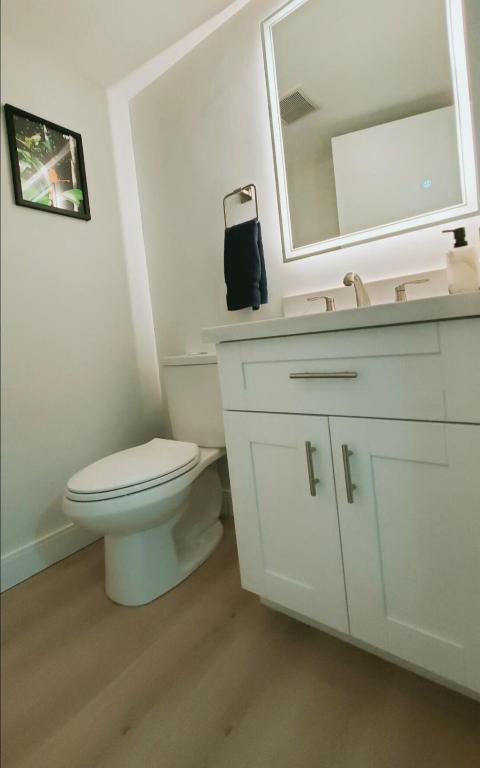 15 Royal Palm 5030 Way 5030, Boca Raton Unit: 5030