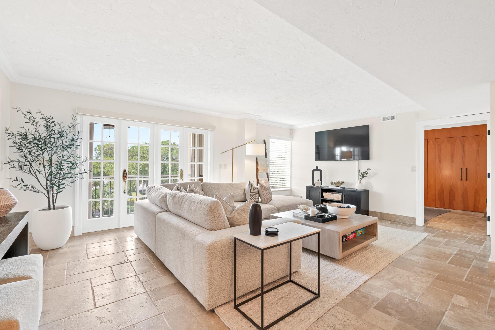 1111 S Ocean Boulevard 417