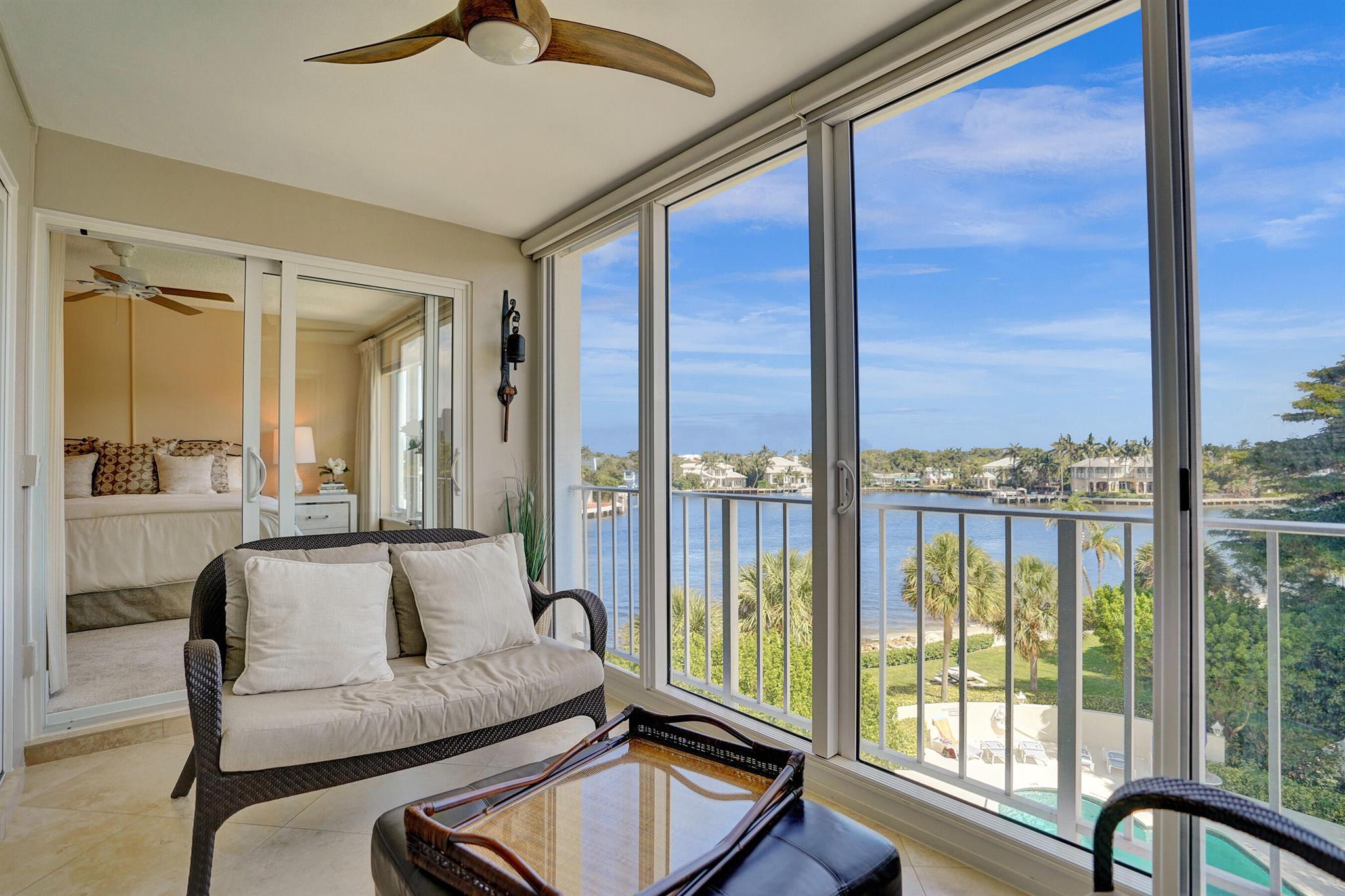 555 SE 6th Avenue 4a