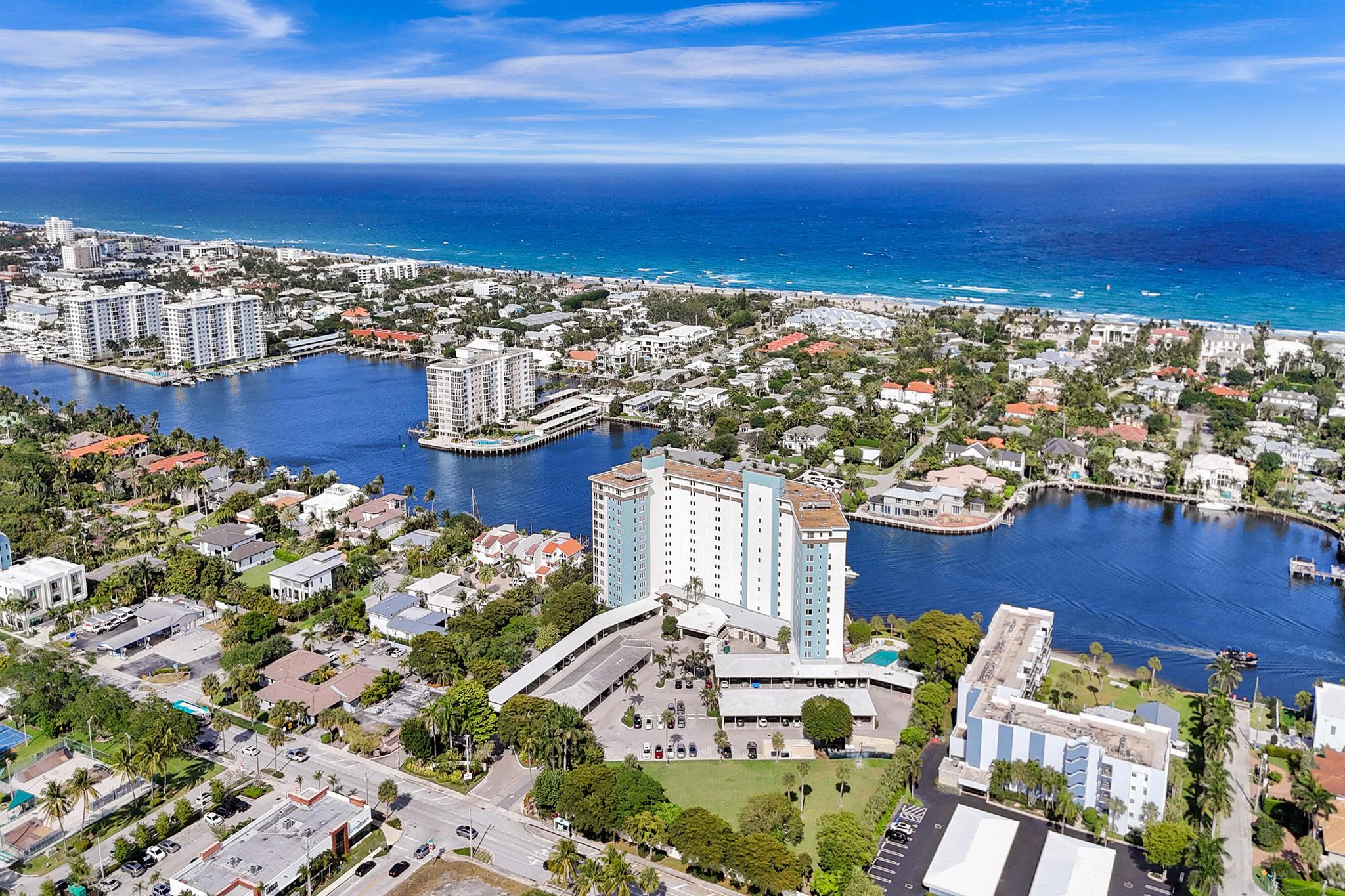 555 SE 6th Avenue 4a