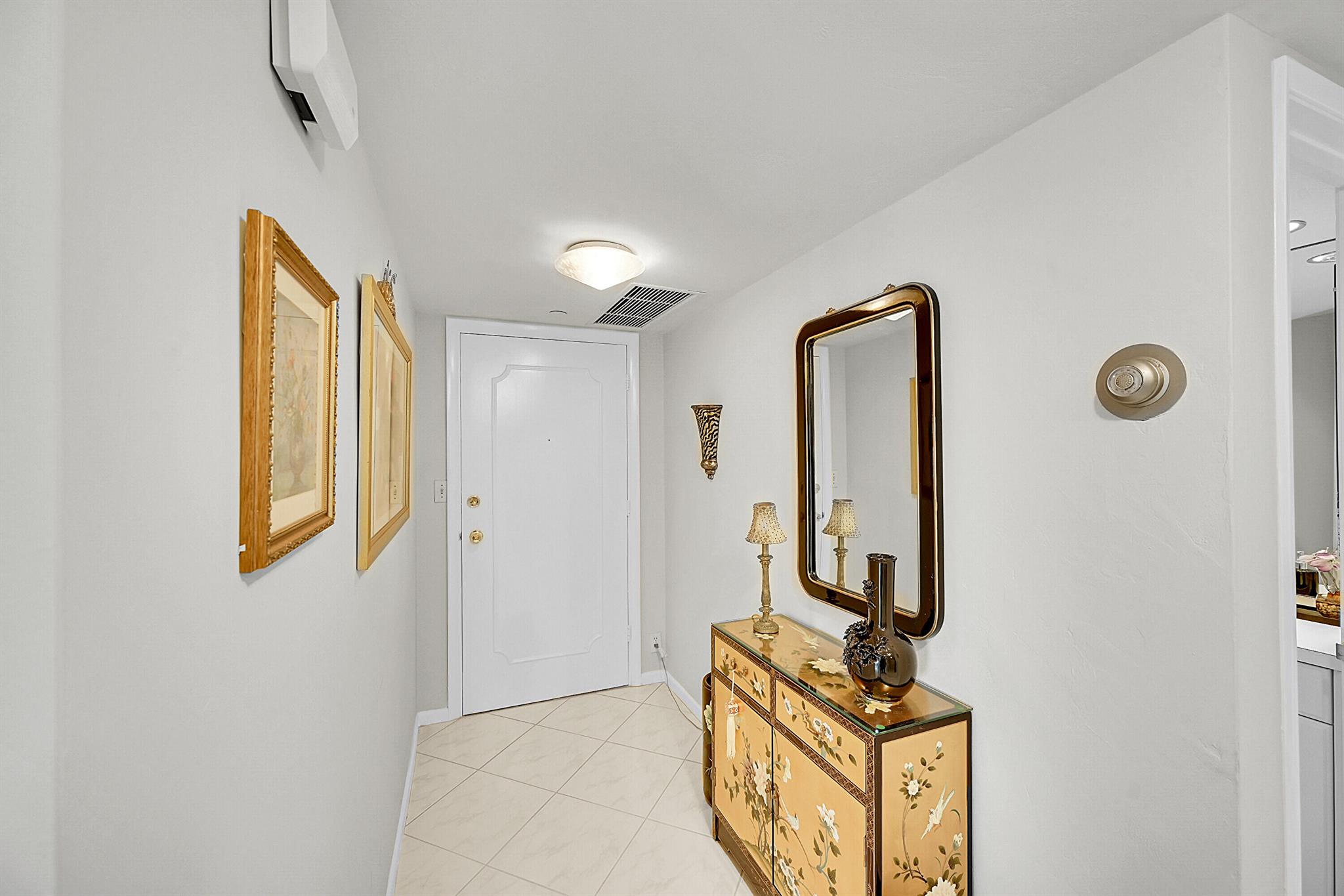 701 E Camino Real 4b