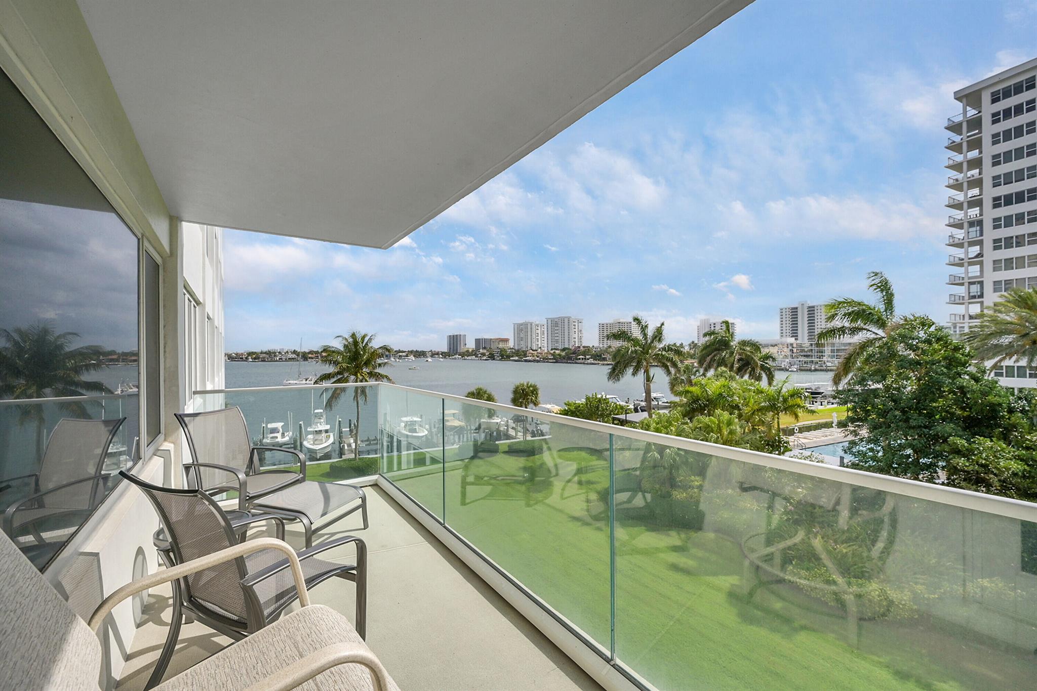 701 E Camino Real 4b