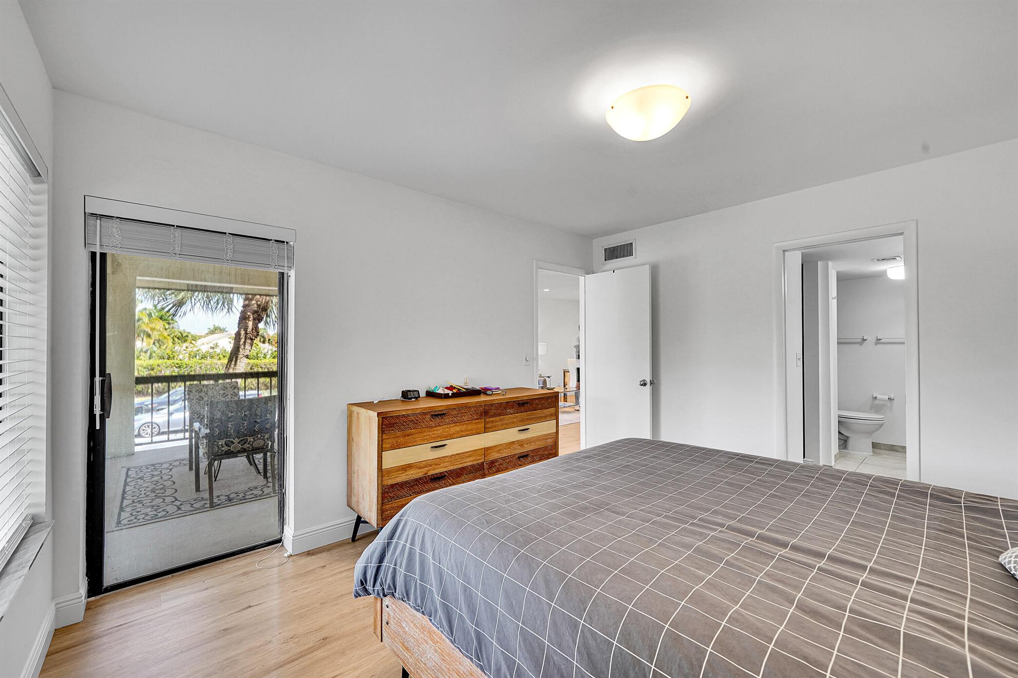 159 NW 70th Street 416