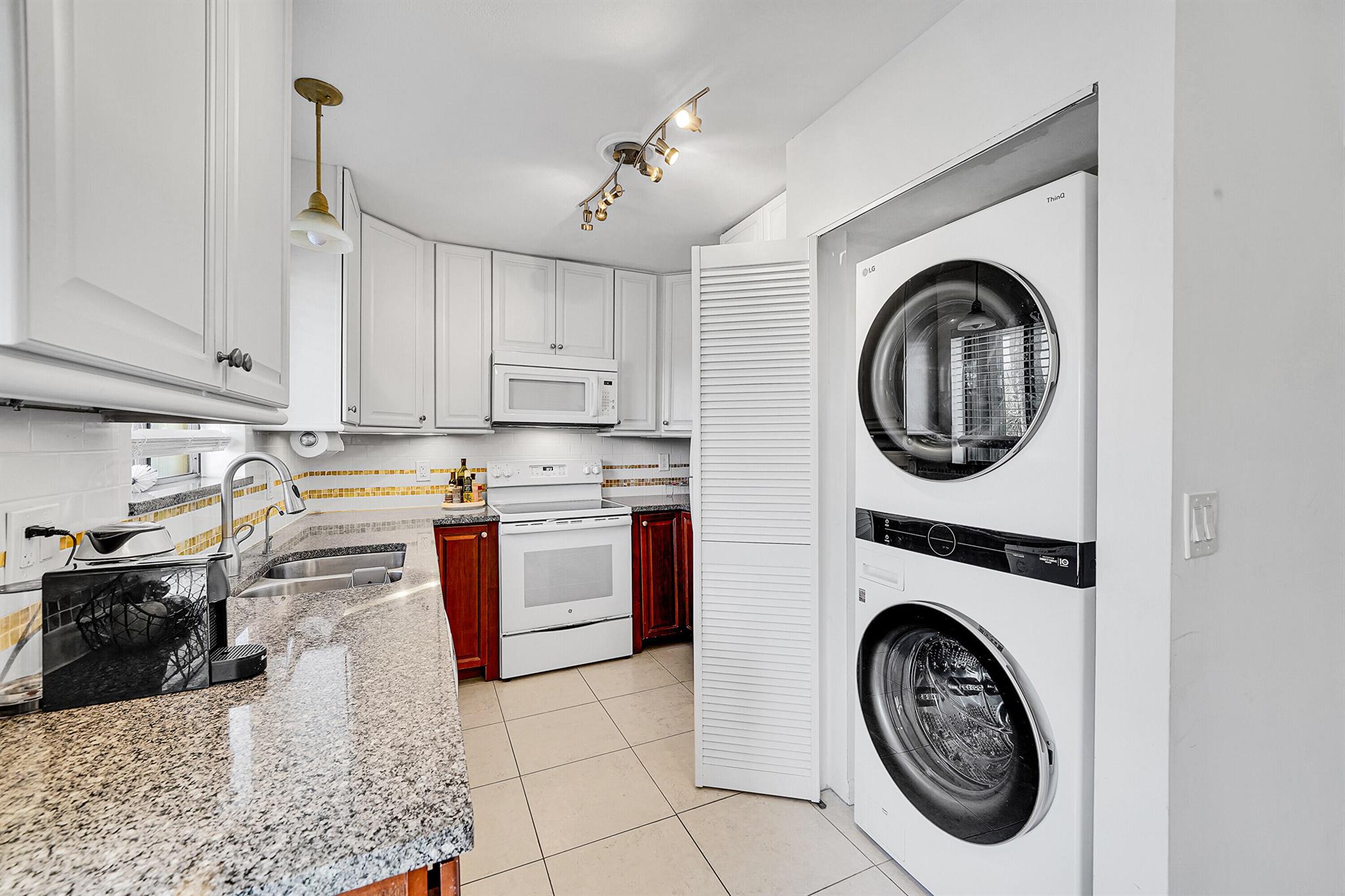 159 NW 70th Street 416