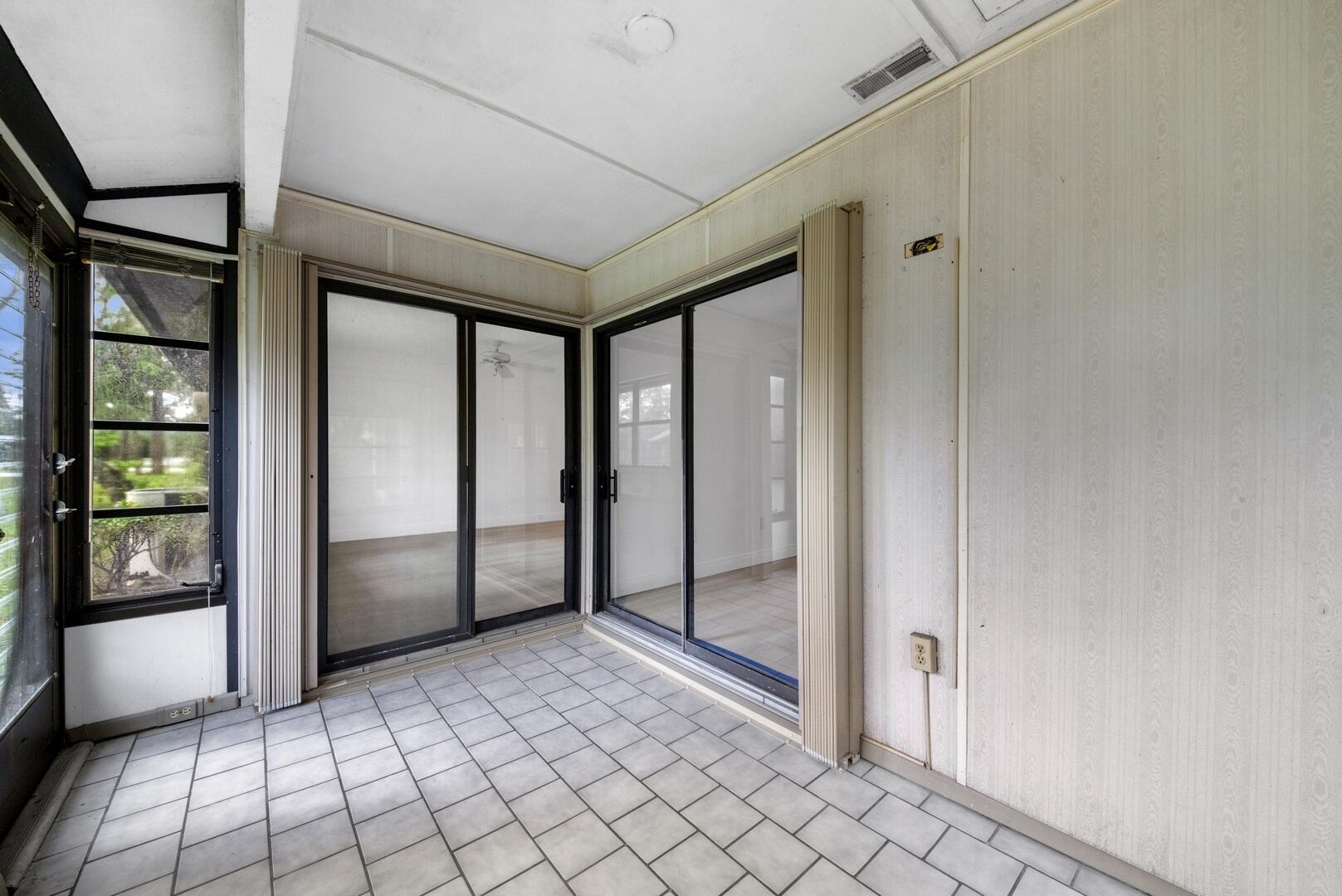 132 Manchineel Court, Royal Palm Beach