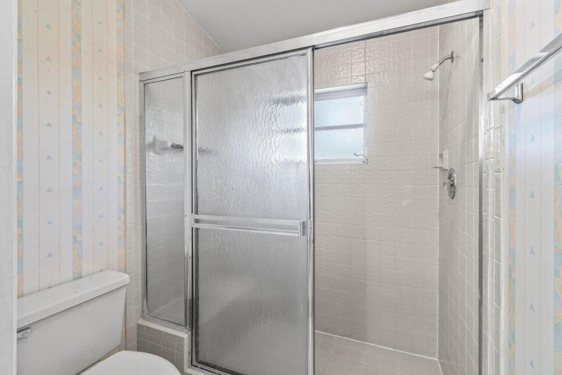 10001 Country Brook Road