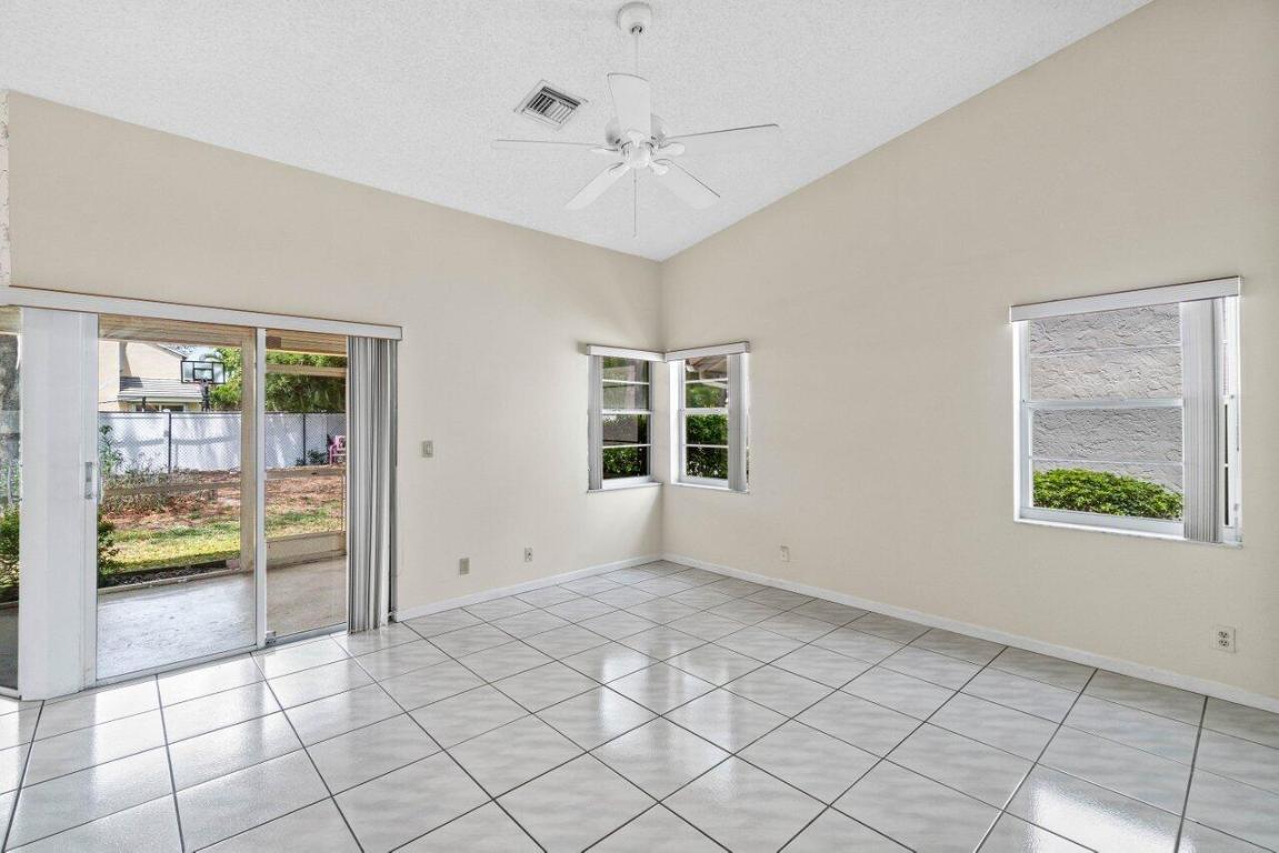 10001 Country Brook Road