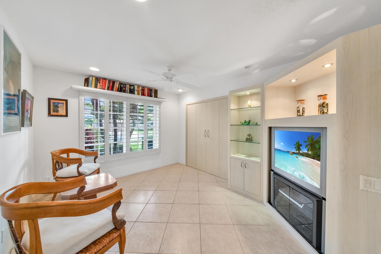 7315 Falls Road E, Boynton Beach