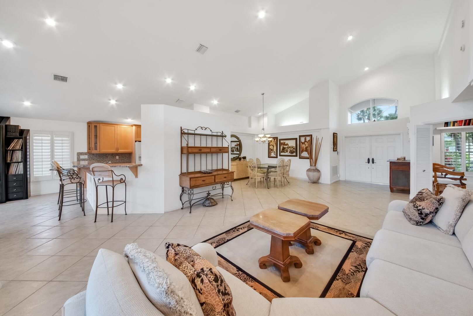 7315 Falls Road E, Boynton Beach