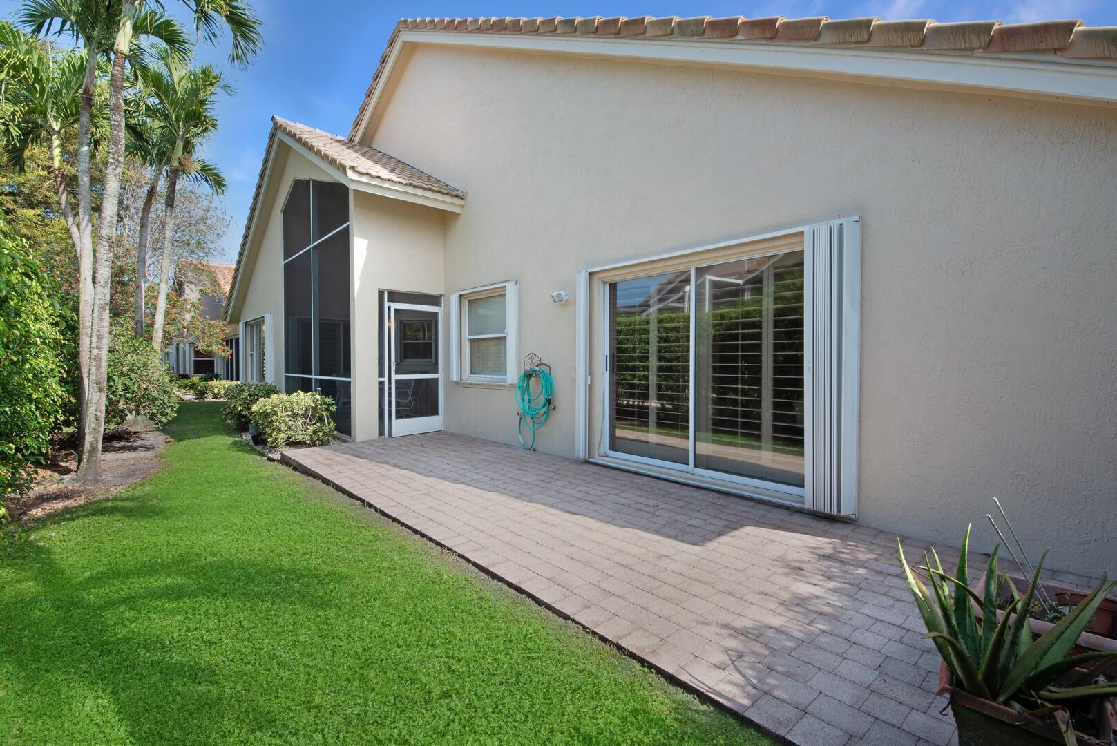 7315 Falls Road E, Boynton Beach